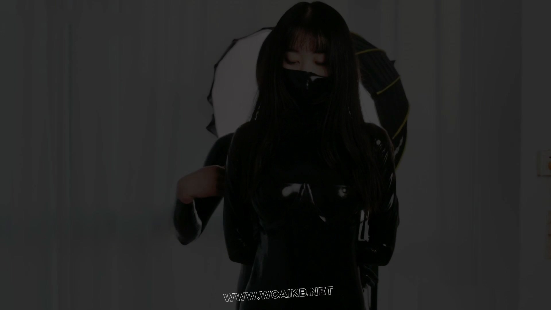 乳胶小姐姐的红绳与黑色头箱kb，墙高，sp和拘束放置游戏 乳胶衣 女虐女 百合 红绳…