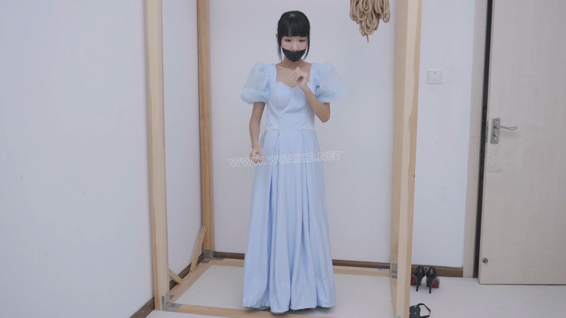 定拍礼服捆绑调教