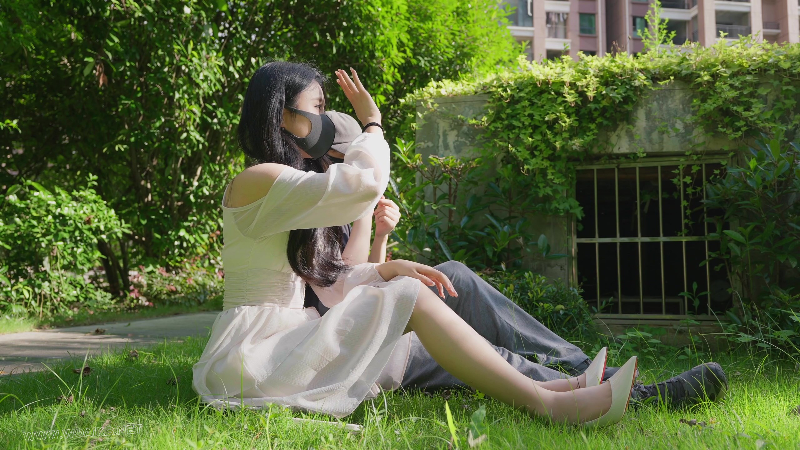 《蹂躏绿我的女友》驷马+耳光+蛋蛋强羔2次+强制捆绑+并腿