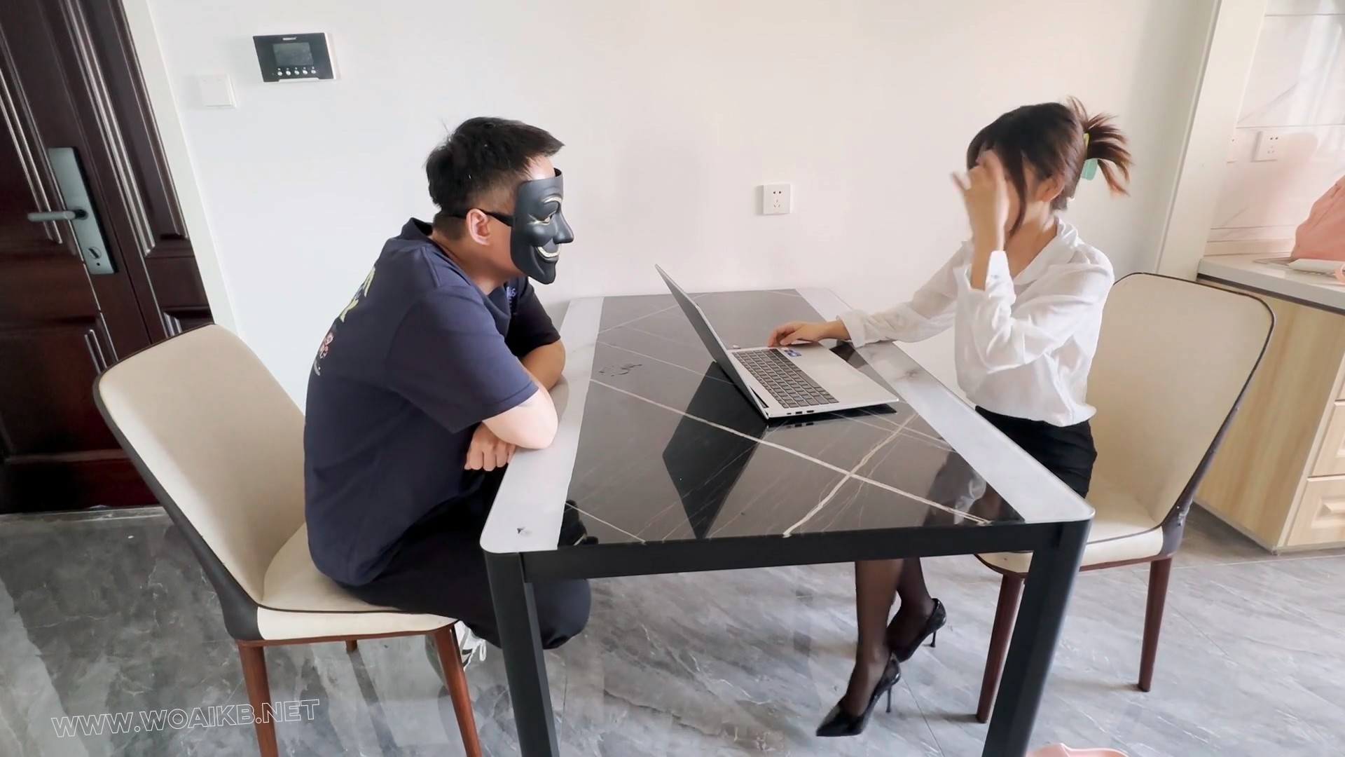 黑丝小月老师的秘密被发现 真空自缚 前后驷马 花样股绳 堵嘴R胸凌辱