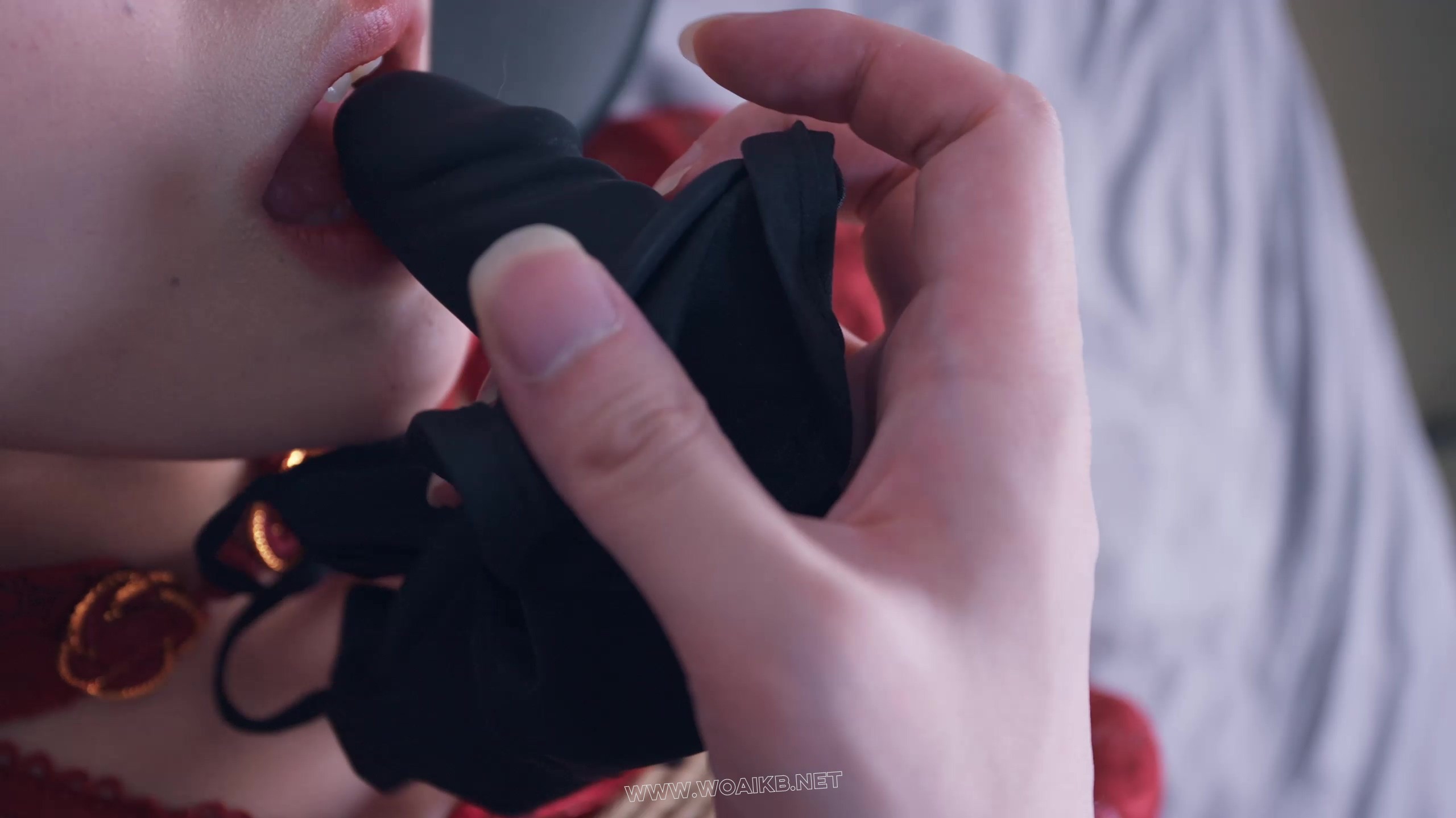 《紧缚治疗室》