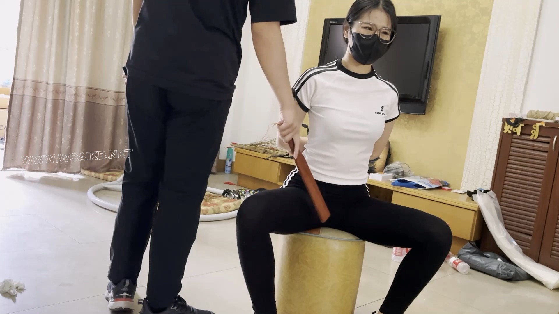 《纪舒静的家规责罚2》客户定拍调教之阿然剧情SP第二部！这次讲述了纪舒静因为没憋... 预览图 18