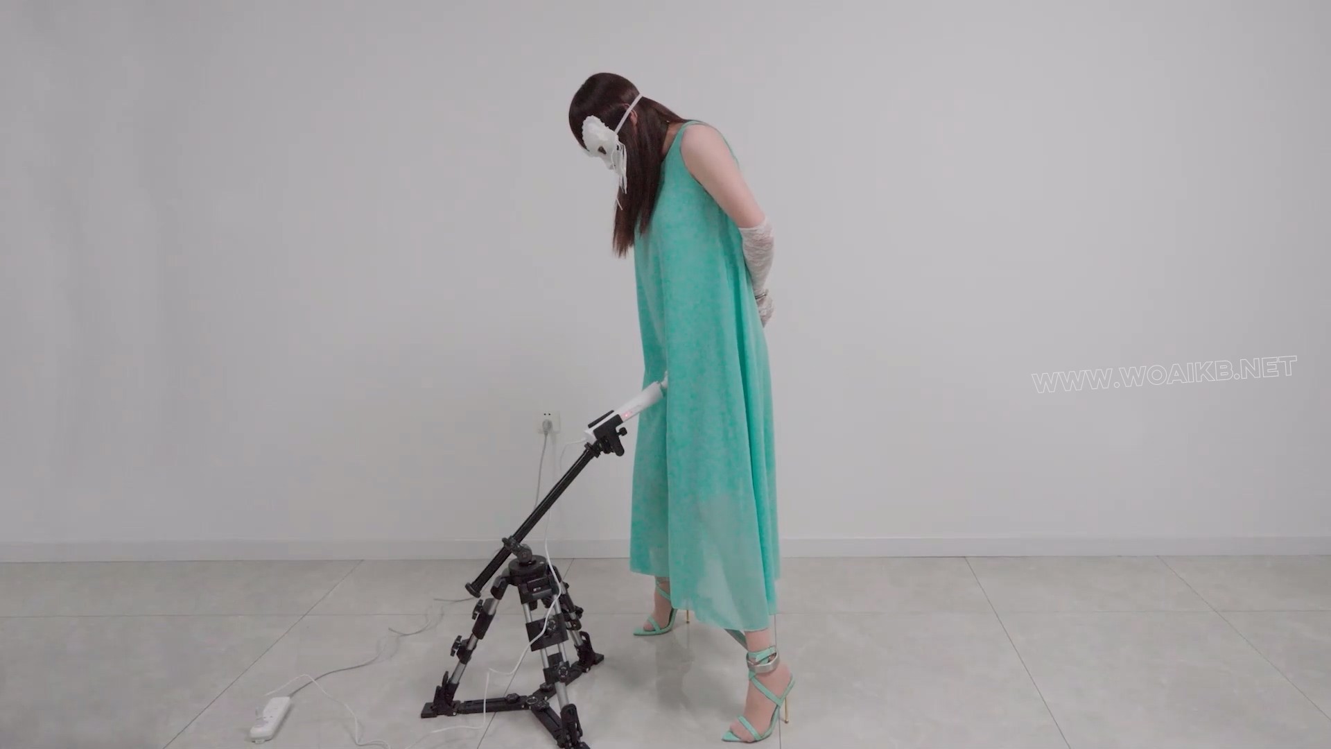 脚镣手铐禁锢绿裙肉丝绿凉高+金属GS、电动BB、无线TD与跑步机 预览图 14