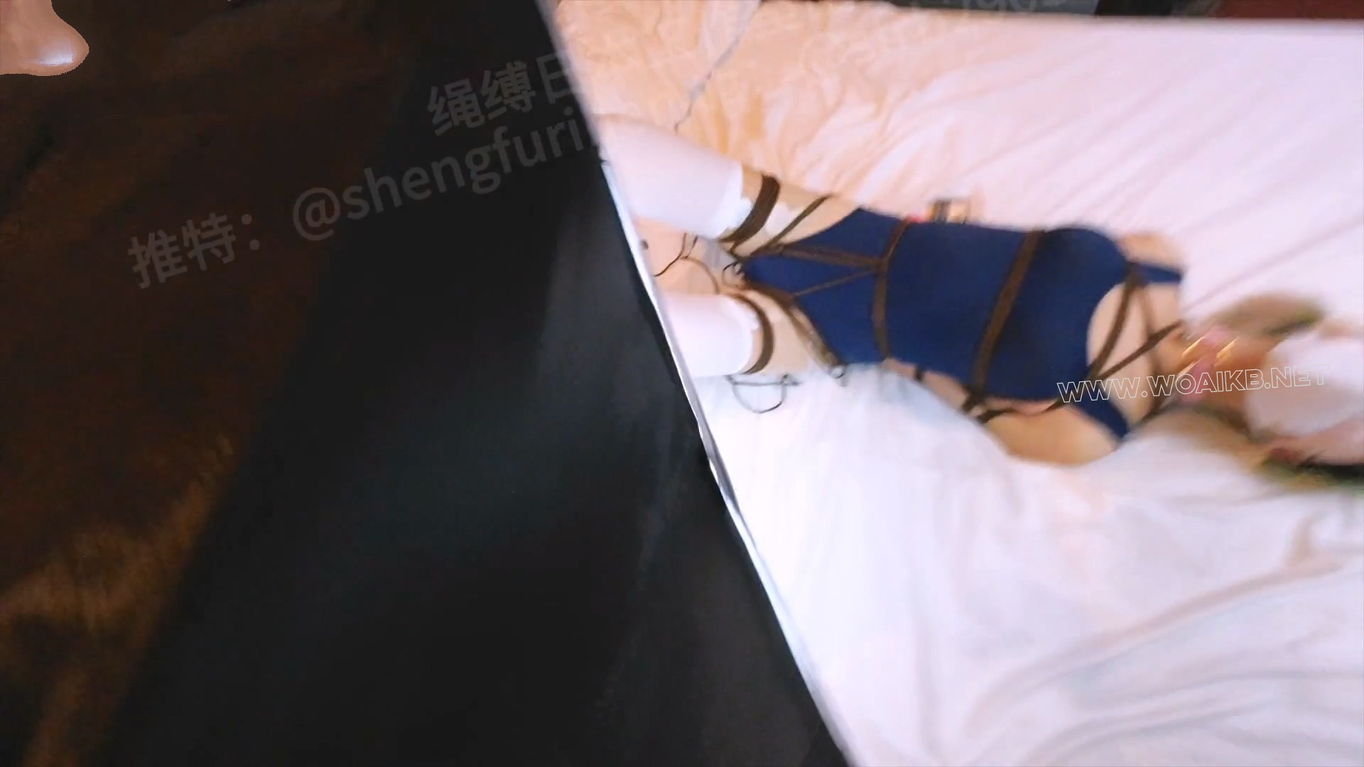 粉毛双马尾小恋 白袜死库水  td强制糕巢 tk 胶布封嘴 日式m腿 郊狼拉满 预览图 16