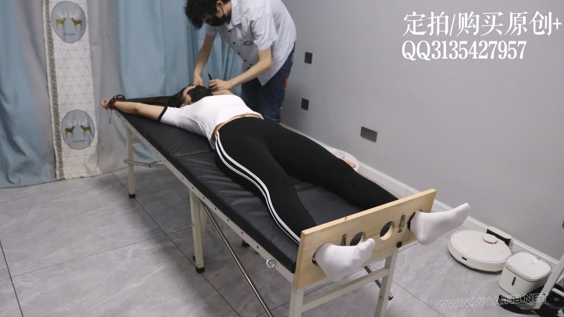 刑床驾驶员2！超级超级怕痒模特糖糖的第二部TK片~超怕痒运动服少女体验严厉TK，怕... 预览图 8
