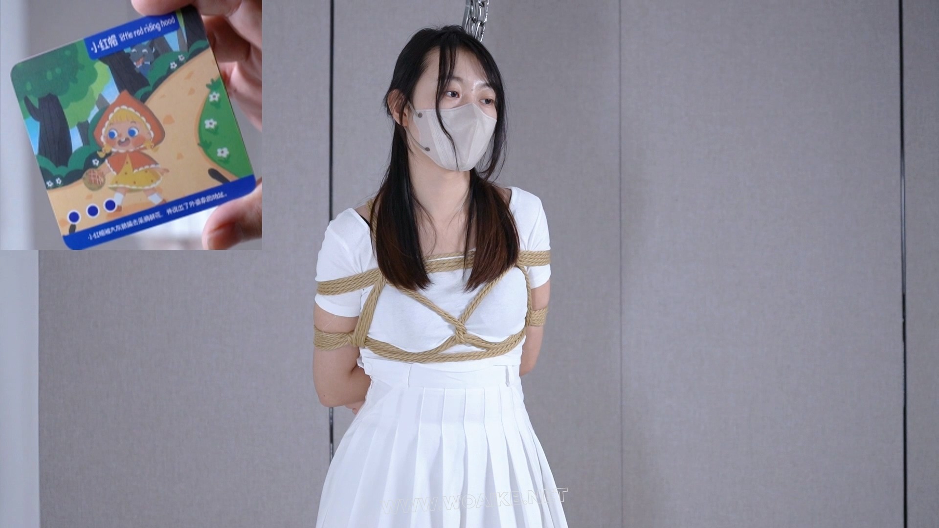 清纯女大学生挑战神秘游戏 预览图 7
