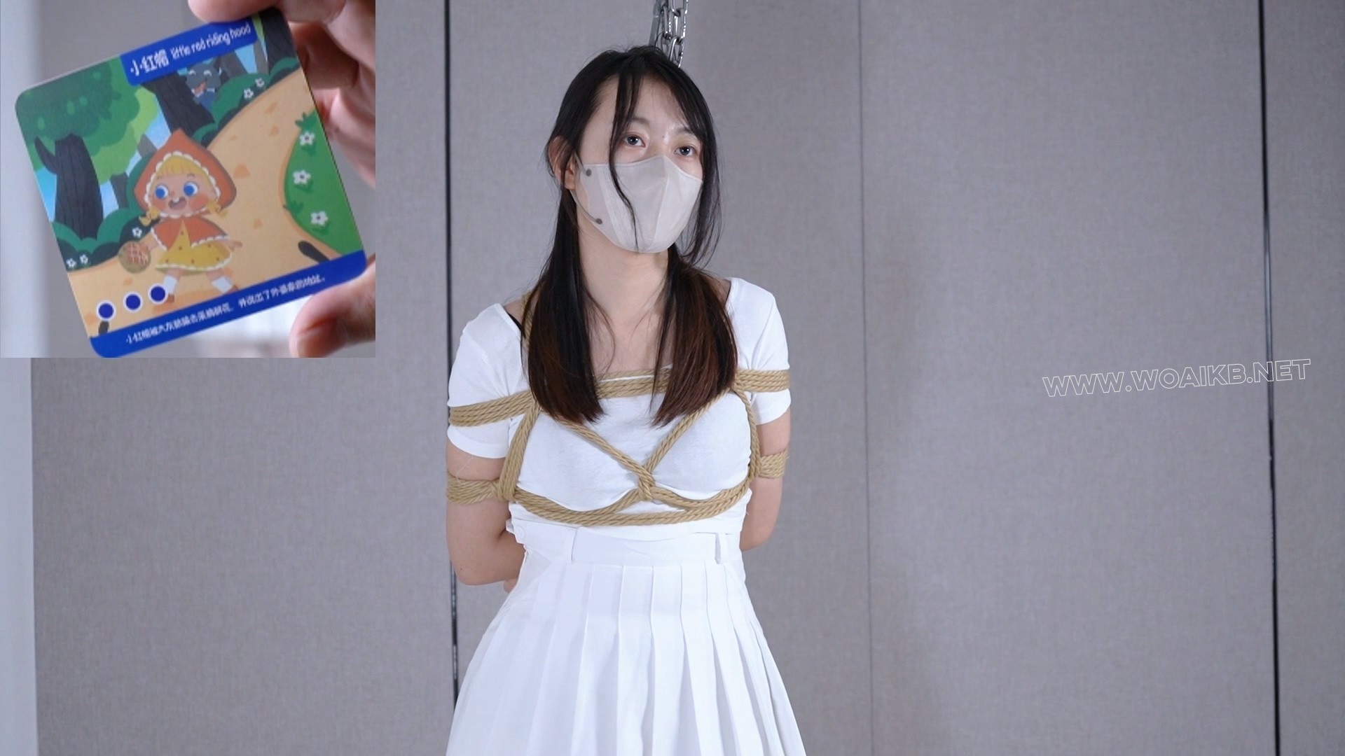 清纯女大学生挑战神秘游戏 预览图 8