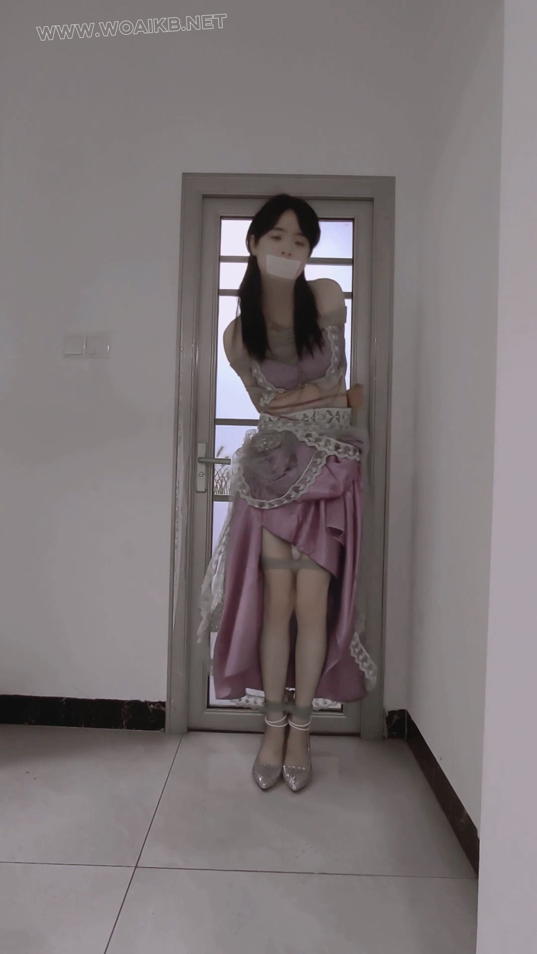 【异域叶子】类日式捆绑 下蹲限制与棒棒搔痒 预览图 8