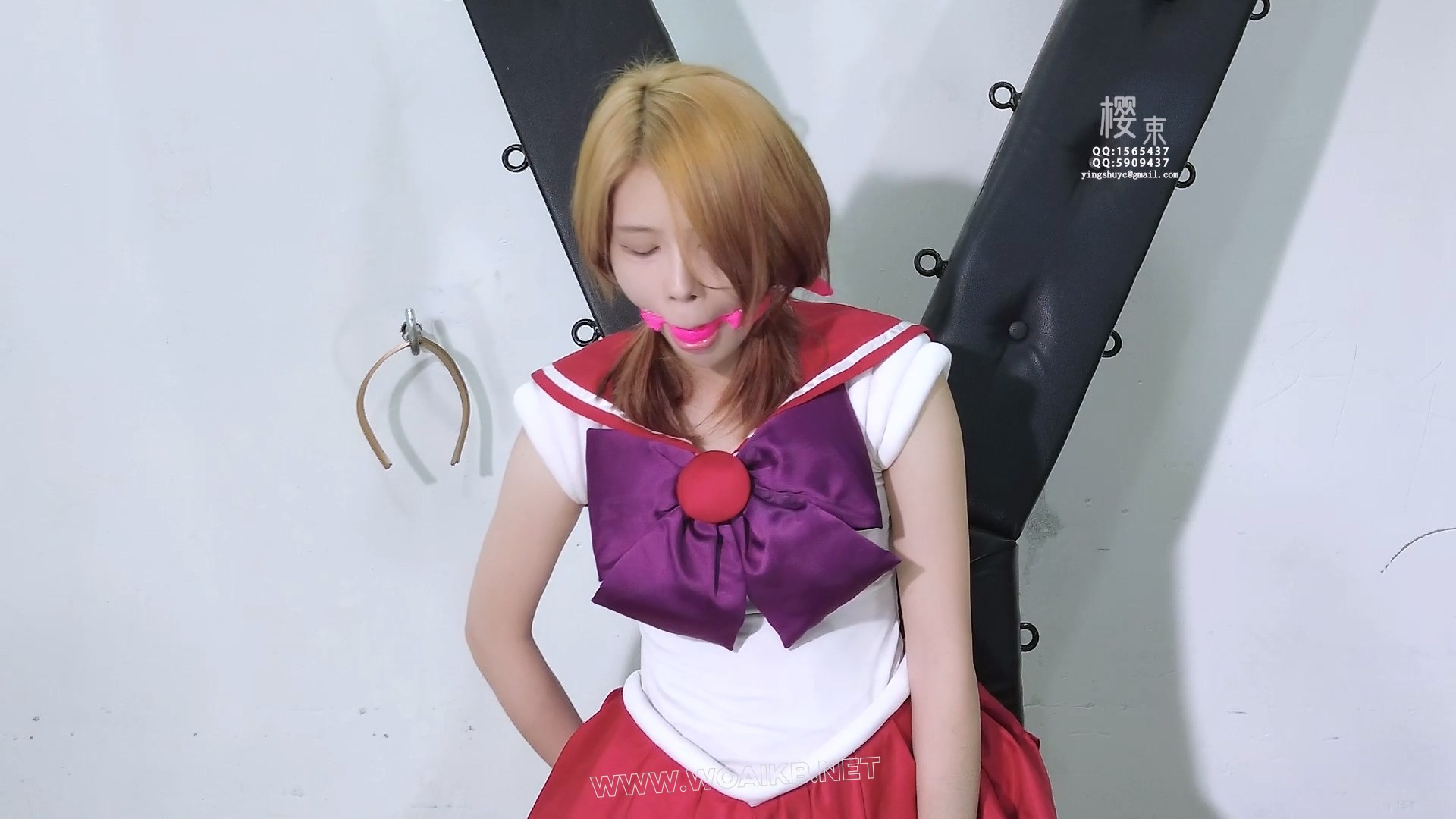 cos美少女战士！落入反派的美少女战士被残忍的羞辱折磨！棒棒强震手指入体强高！鞭... 预览图 20