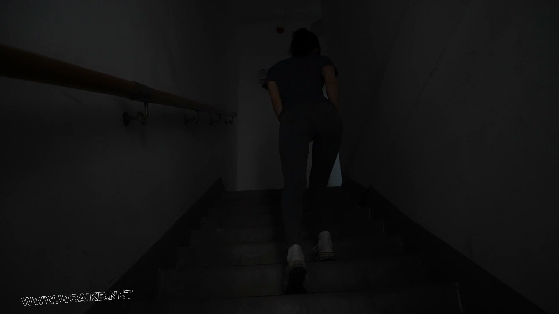 嗷嗷-瑜伽服 +帆布鞋，劫持举高高，袅袅，剧情向！