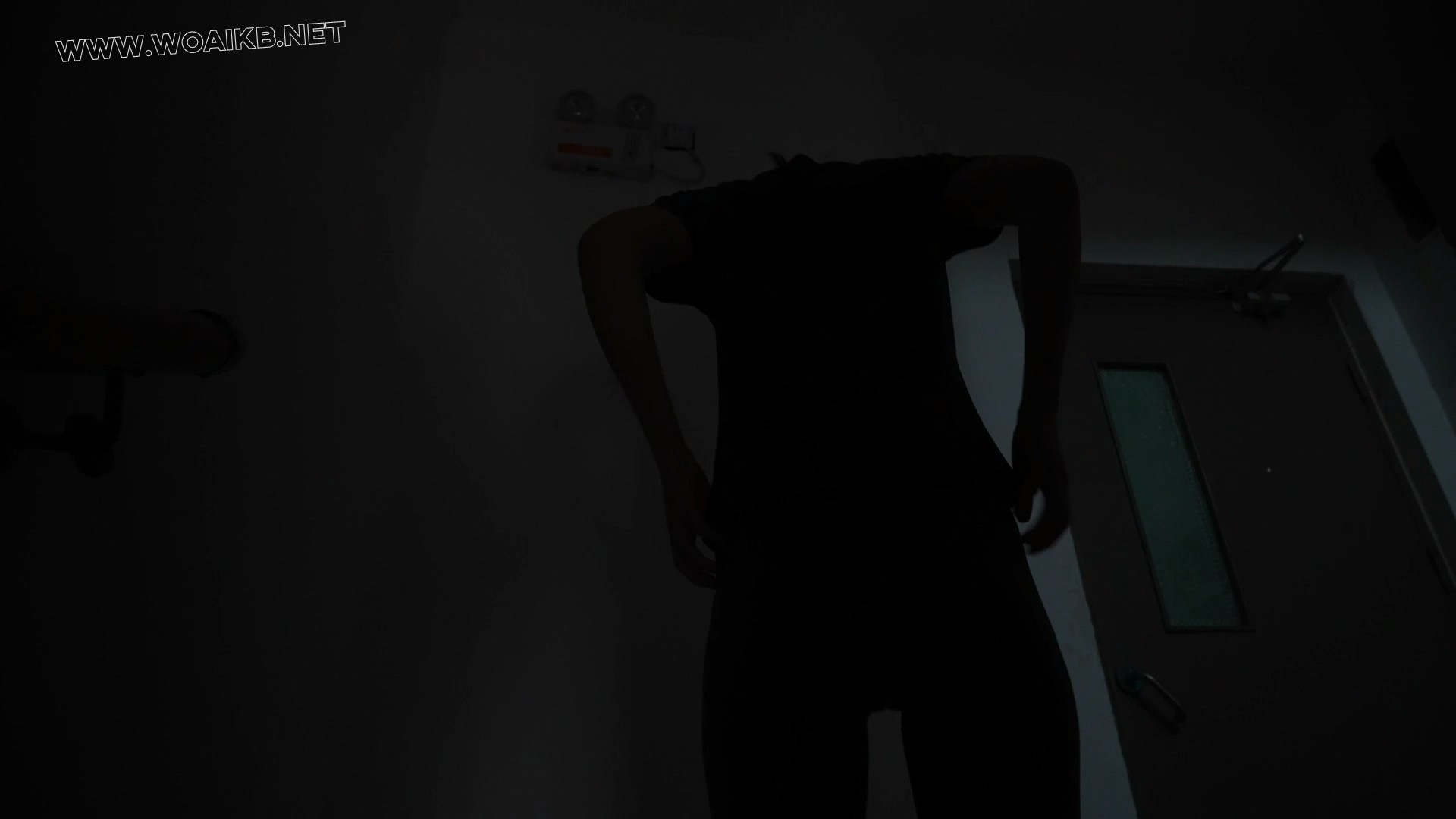 嗷嗷-瑜伽服 +帆布鞋，劫持举高高，袅袅，剧情向！ 预览图 1