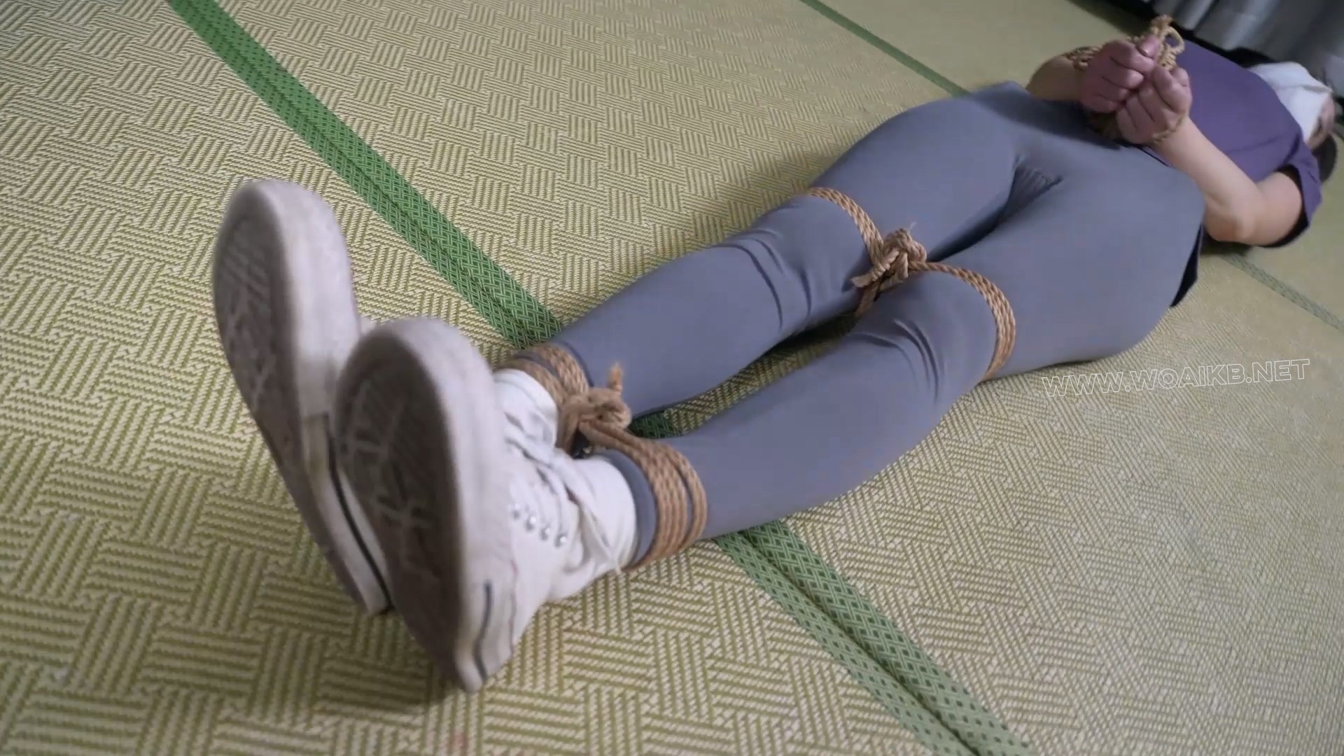 嗷嗷-瑜伽服 +帆布鞋，劫持举高高，袅袅，剧情向！ 预览图 22