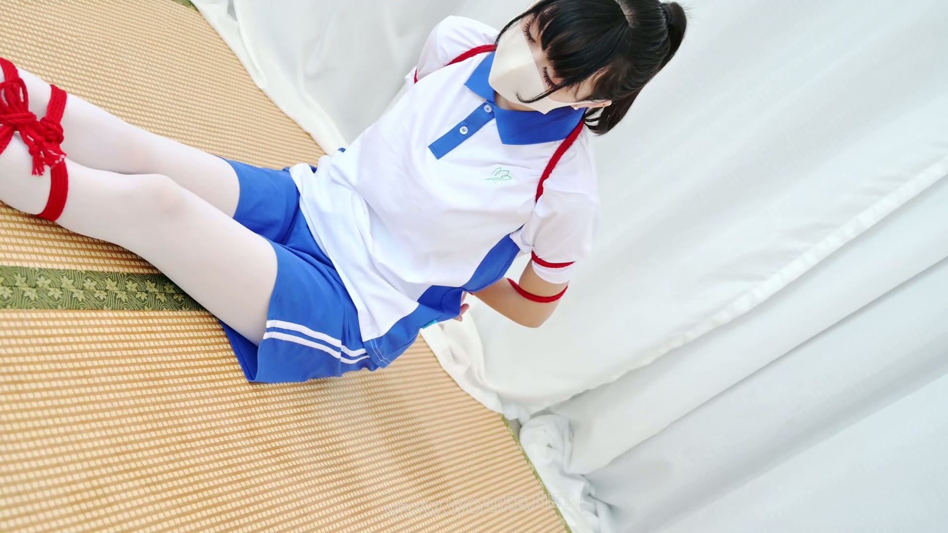 绑架女高中生18岁 女战士 国服女高 强高 双马尾 中式校服 蛇缚 挣扎 逃脱游戏 户外... 预览图 4