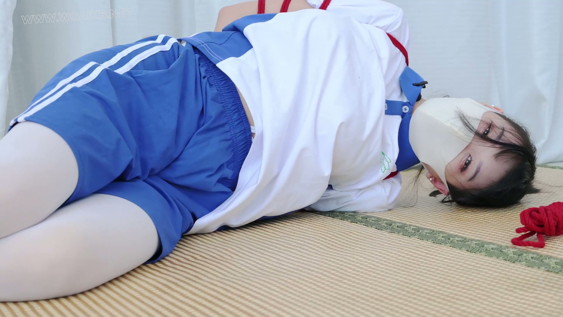 绑架女高中生18岁 女战士 国服女高 强高 双马尾 中式校服 蛇缚 挣扎 逃脱游戏 户外... 预览图 5