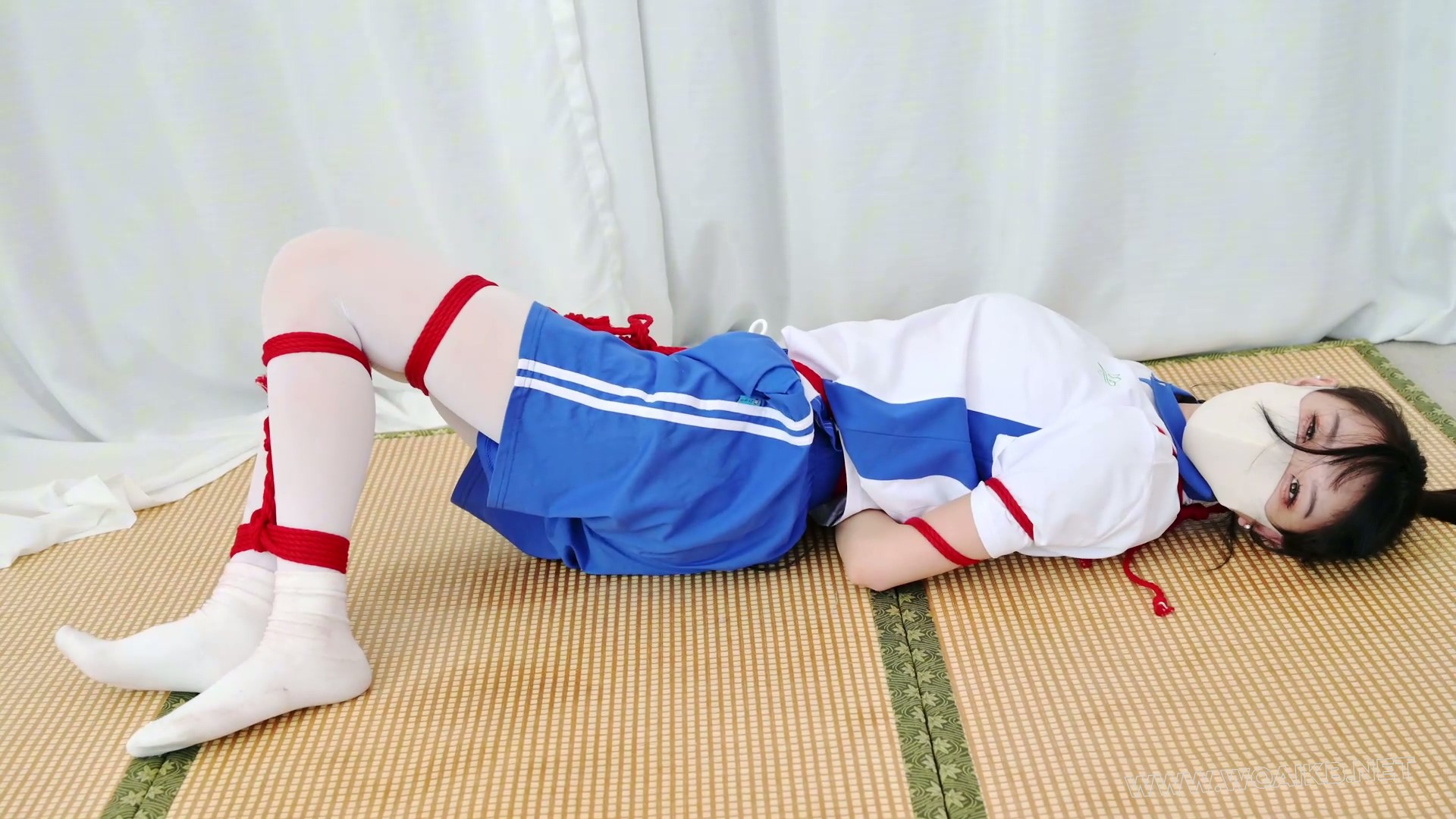 绑架女高中生18岁 女战士 国服女高 强高 双马尾 中式校服 蛇缚 挣扎 逃脱游戏 户外... 预览图 7