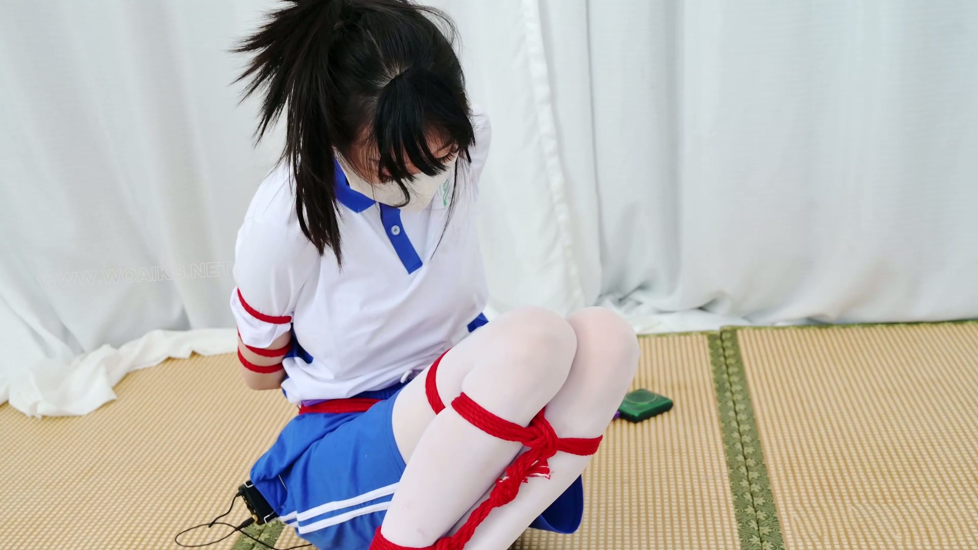 绑架女高中生18岁 女战士 国服女高 强高 双马尾 中式校服 蛇缚 挣扎 逃脱游戏 户外... 预览图 10