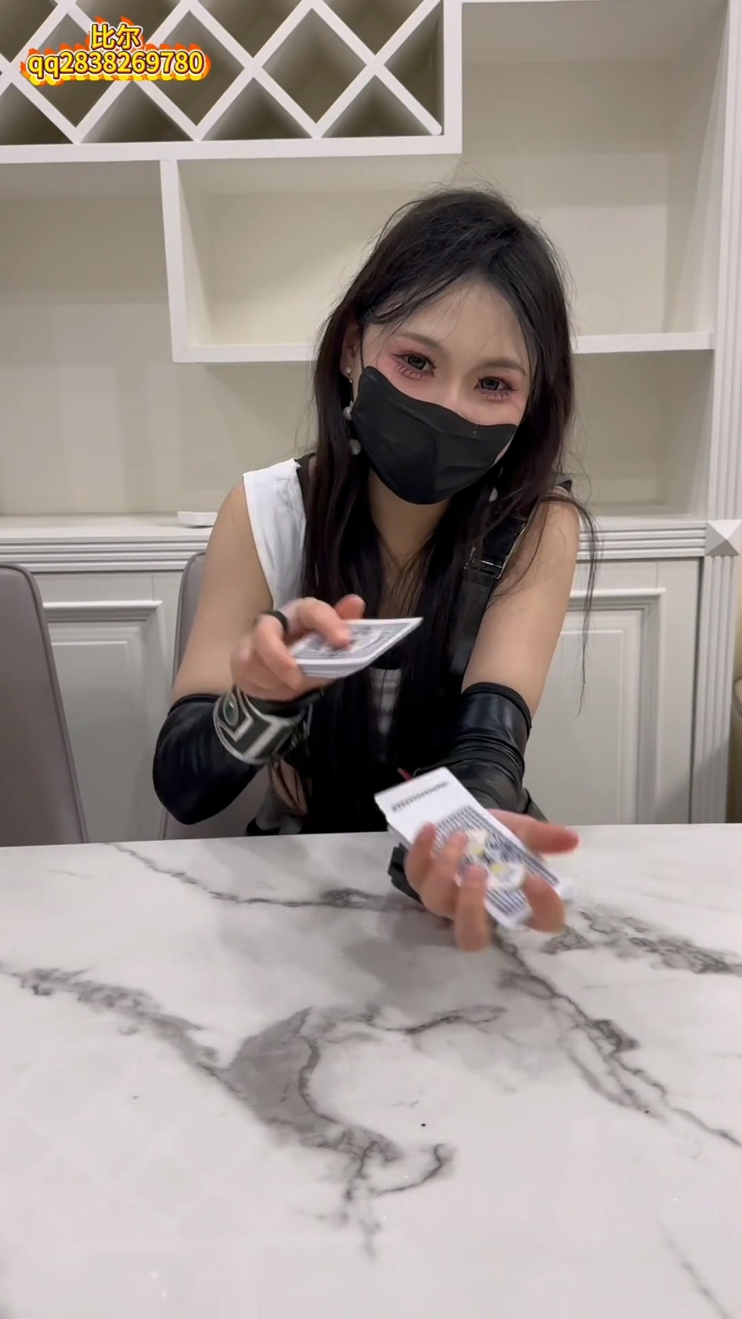 扑克牌游戏的惩戒(扑克游戏+勒脖+窒吸+挣扎+晕眩+调戏+爱抚+尾随强入室玩弄躯体+sp) 预览图 6