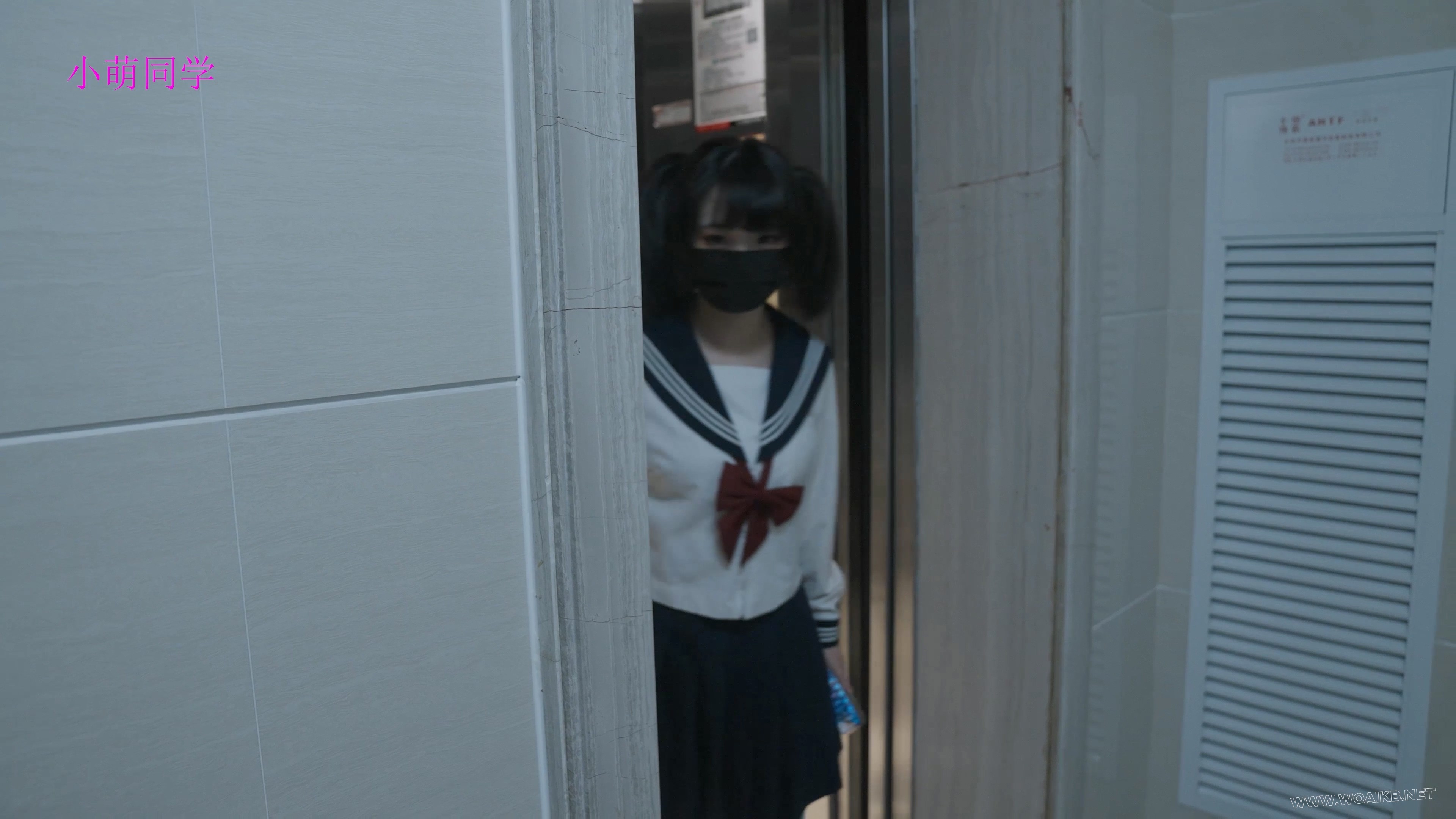 【小萌同学】JK特工被勒死失禁玩足