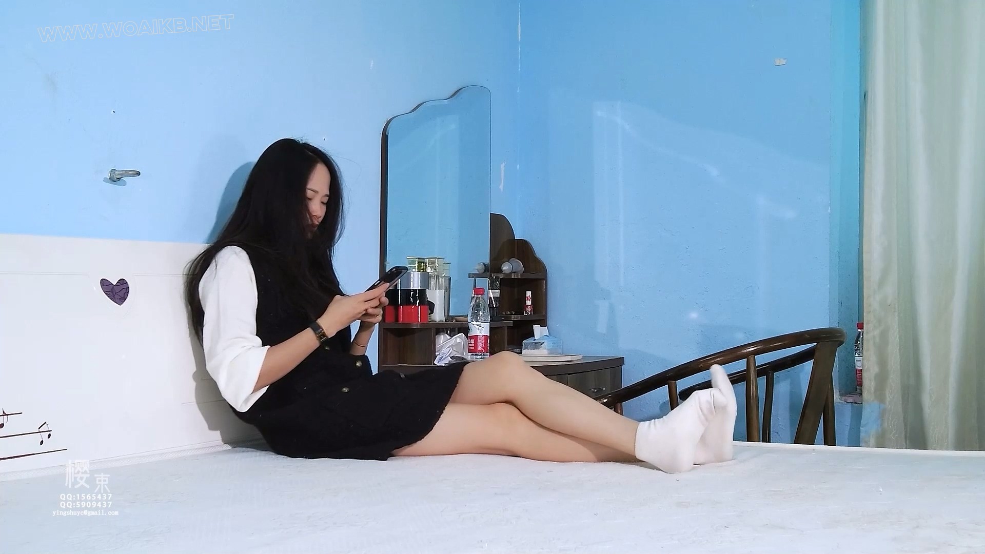 正妻给小三的下马威！驷马绑的嗷嗷叫！抽打踩脸棒棒羞辱！口球开口器折磨！强迫闻…