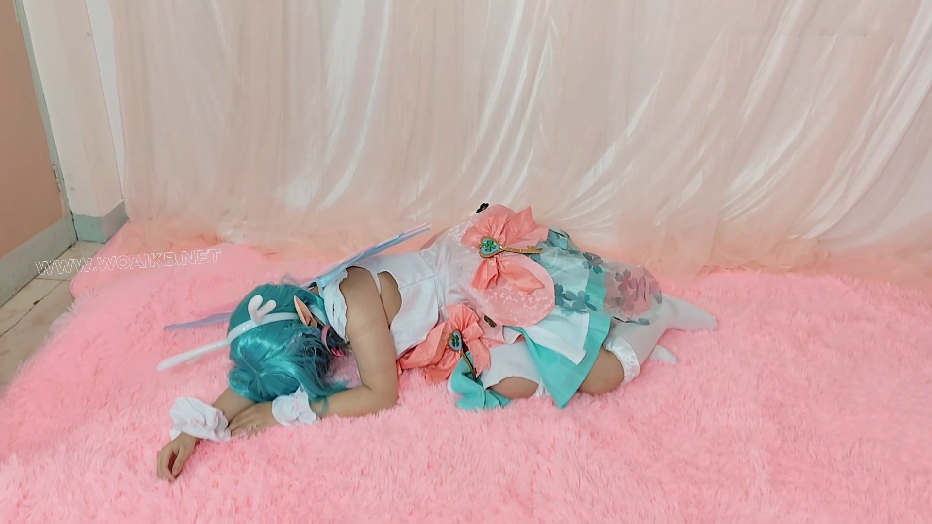 《瑶—时之祈愿cos》，大量xing玩具折磨，近距离特写，完全填满！高强度折磨G点！…