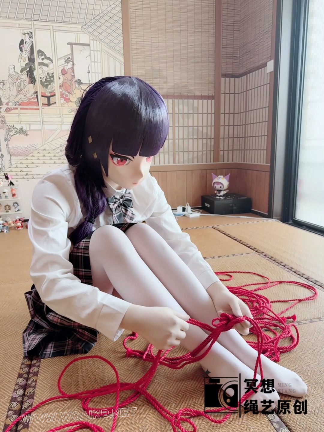 小Kigger的绳责地狱，半吊起来脚趾点地，然后驷马紧缚踩踏虐腹，最后看她能不能自…