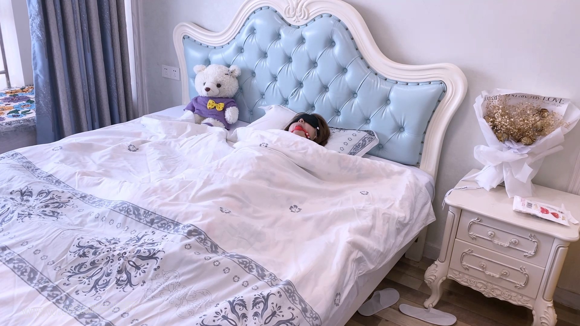 《甜妹故事汇》-第二十七集-白丝党福音+西施诗语江南衣服+日式紧缚+胸缚+蟹缚折腿…