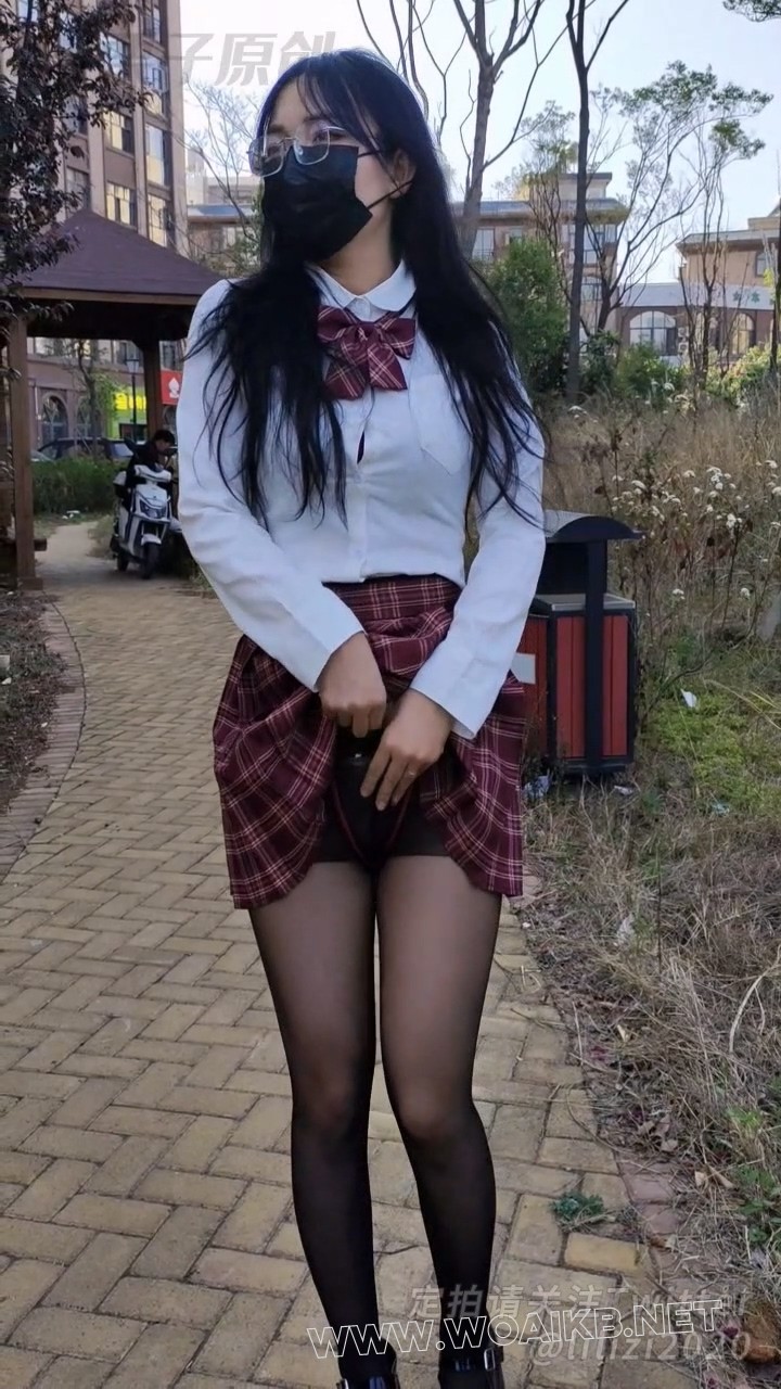 《被欺凌的乖乖女班长 07》 户外强高、路边强高、潮CUI、小区失禁、快乐蛋控制、JK…