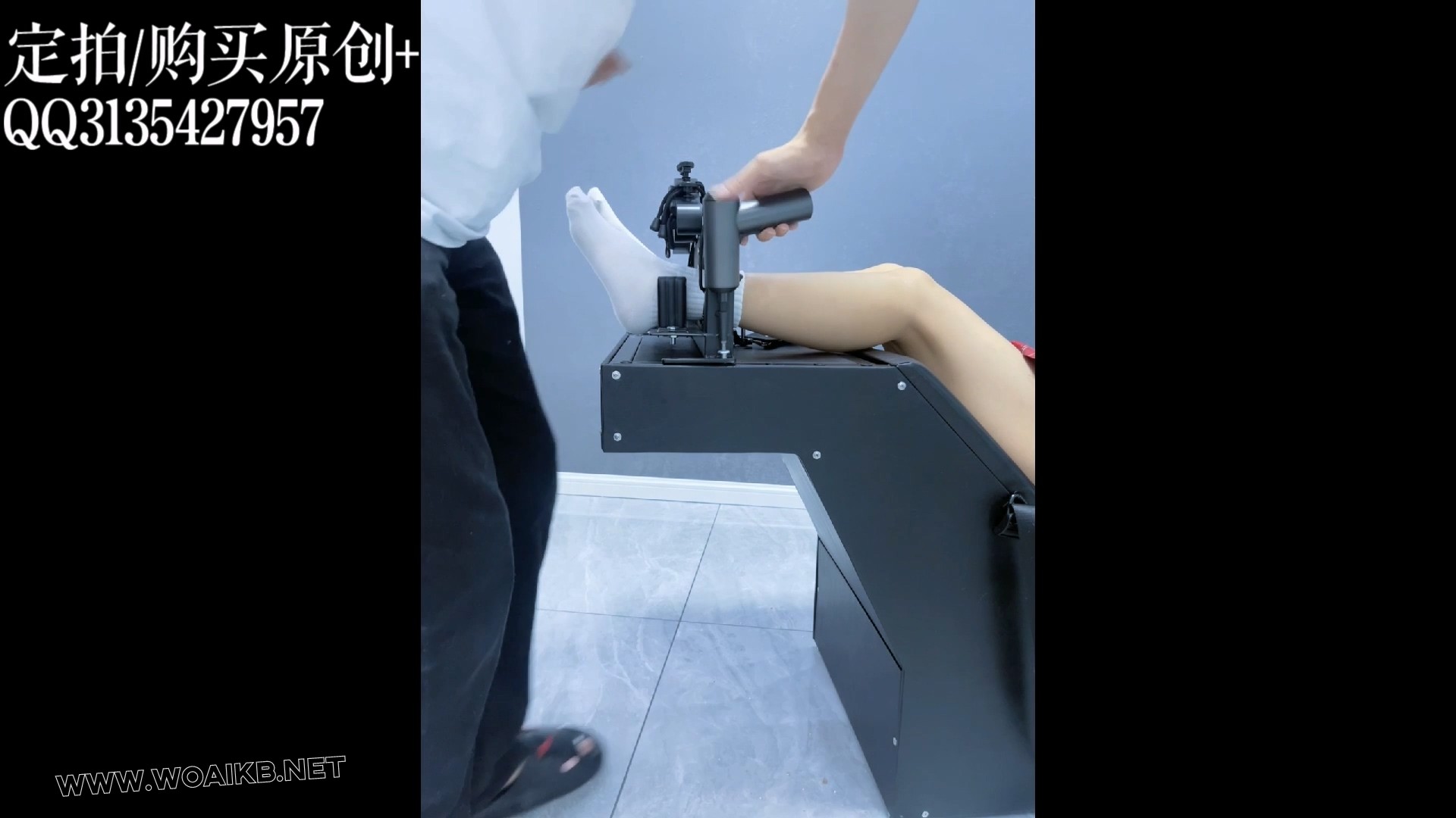 重型痒刑床TK：欧美同款百斤以上重刑床，脚底嫩肉被迫舒展开，蜷缩脚趾的能力都没…