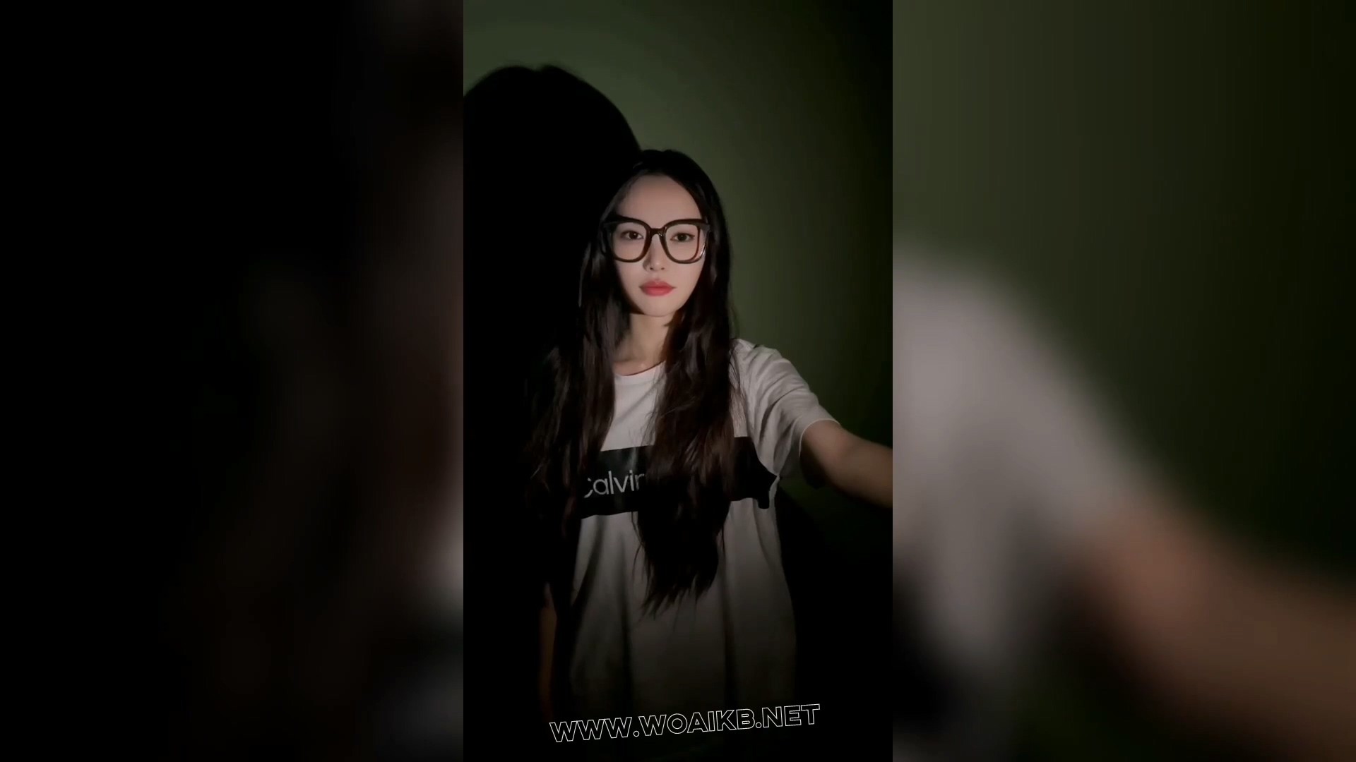 【小奶猫】【我的AI玩偶】【变身兔女郎】【极品女神的倔强黑丝与身材很配】韩系玩…