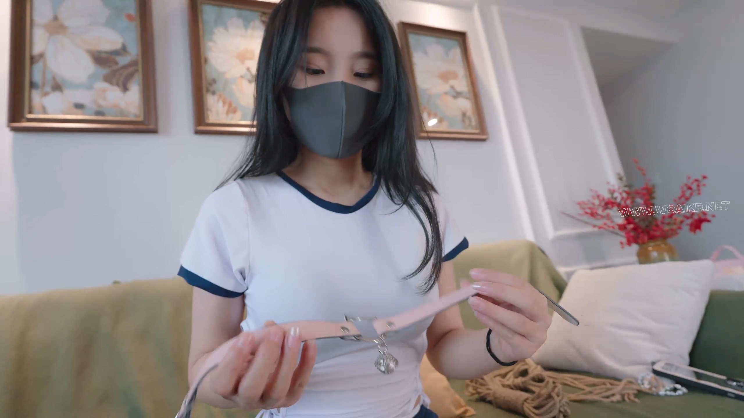 《痴汉与少女》（下）K9小狗日常训练+狗碗喂食喝奶+口球收集口水+浴室冲洗+毛巾盖…