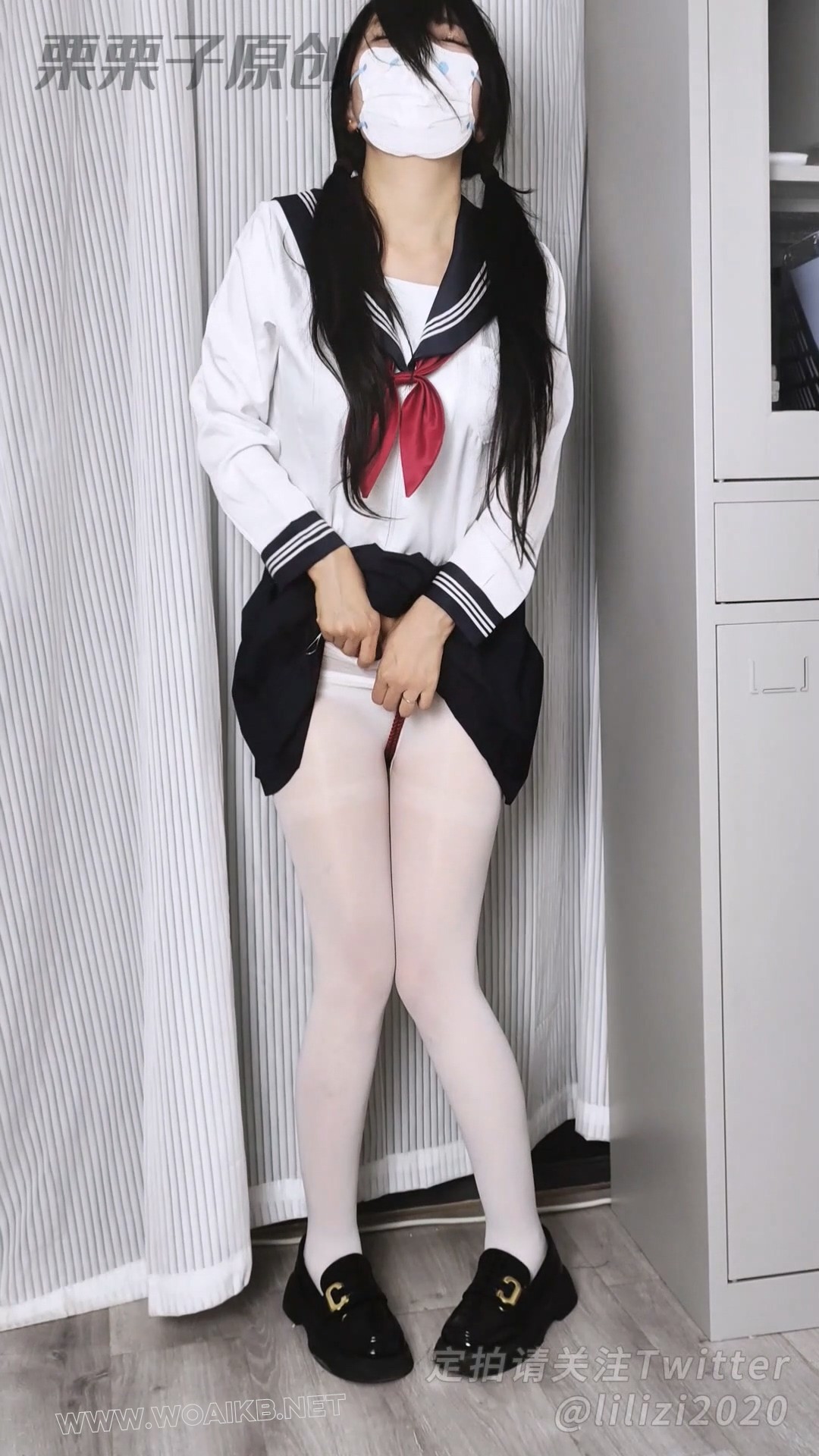 《沦为玩具的双马尾小M 03》 户外调教、带快乐蛋逛街、商场强高、大街失禁、双马尾…