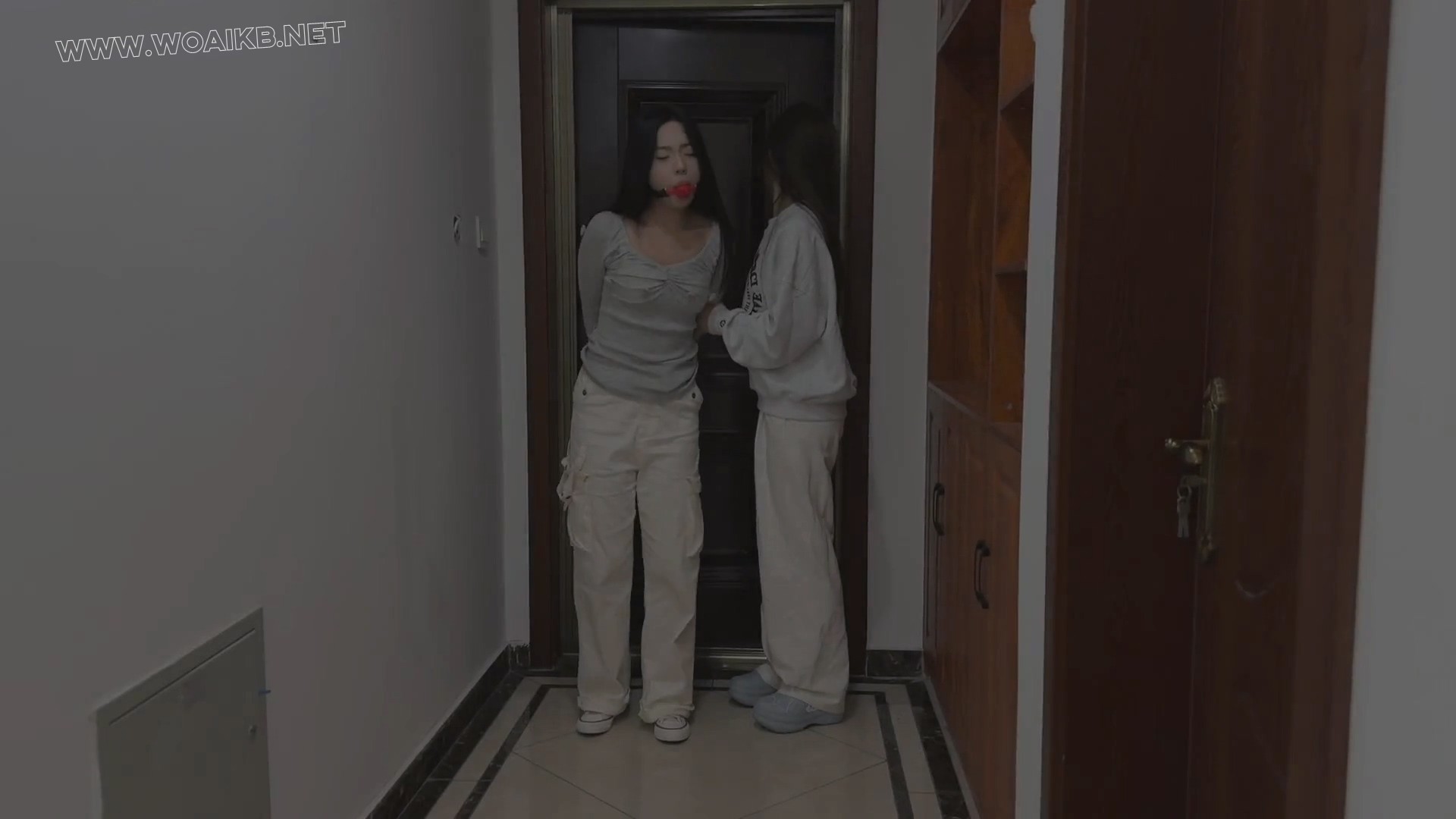 《TK玉足的惩罚》