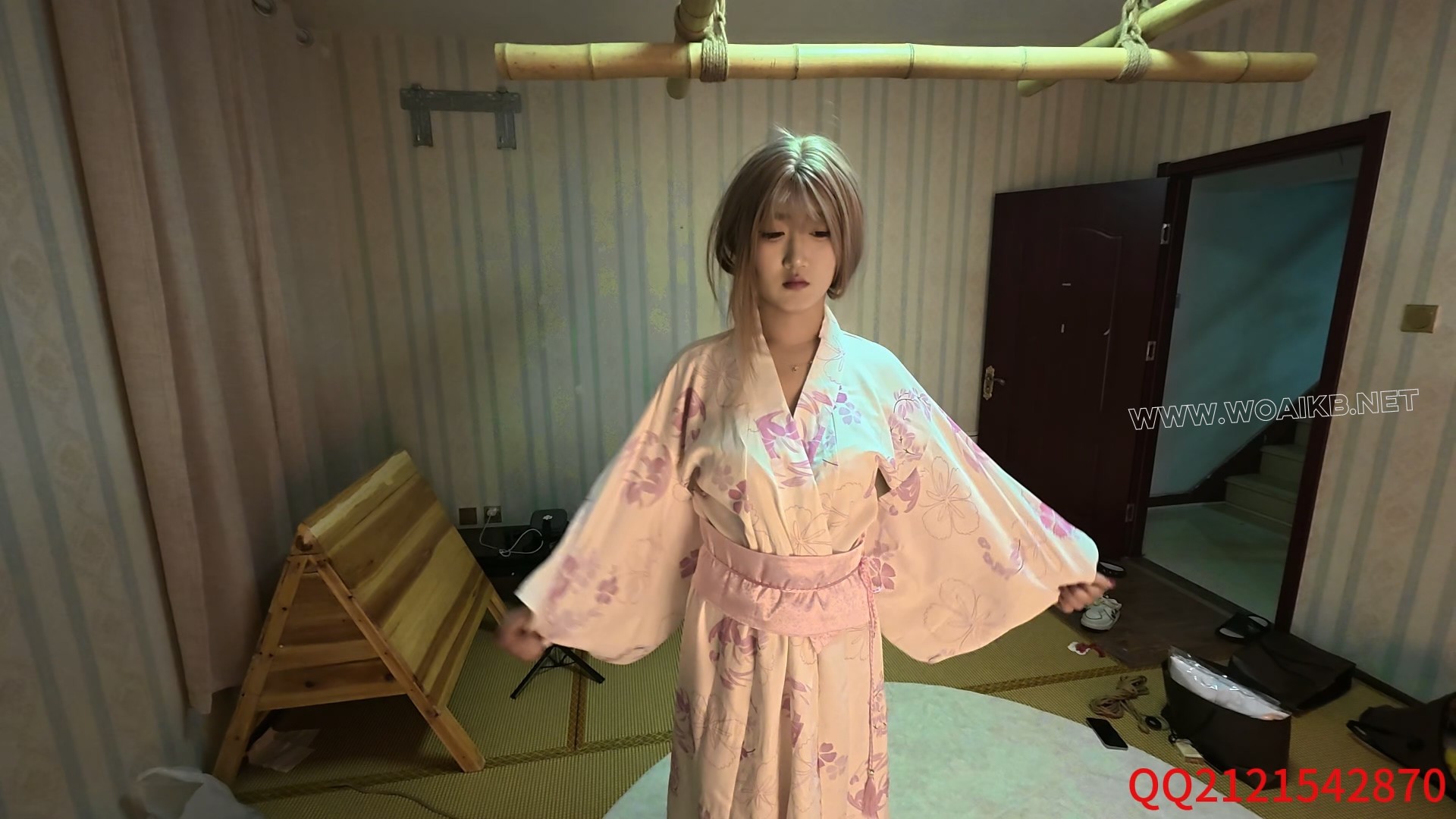 小美和服女神体验多种紧缚强制抬头郊狼电击耳光