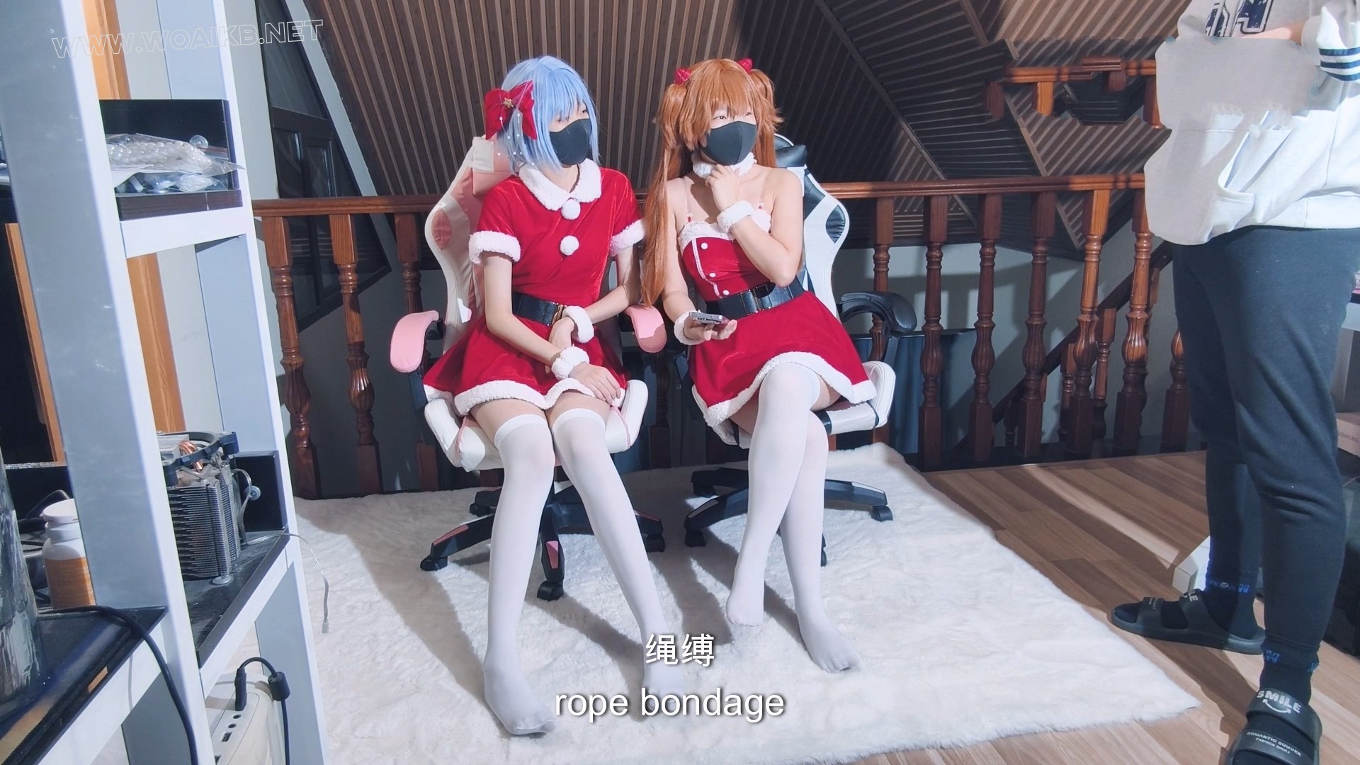 【明日香（妙妙）X绫波丽（咲希）】【剧情字幕】【猥琐摄影诱骗两名coser美女体验...