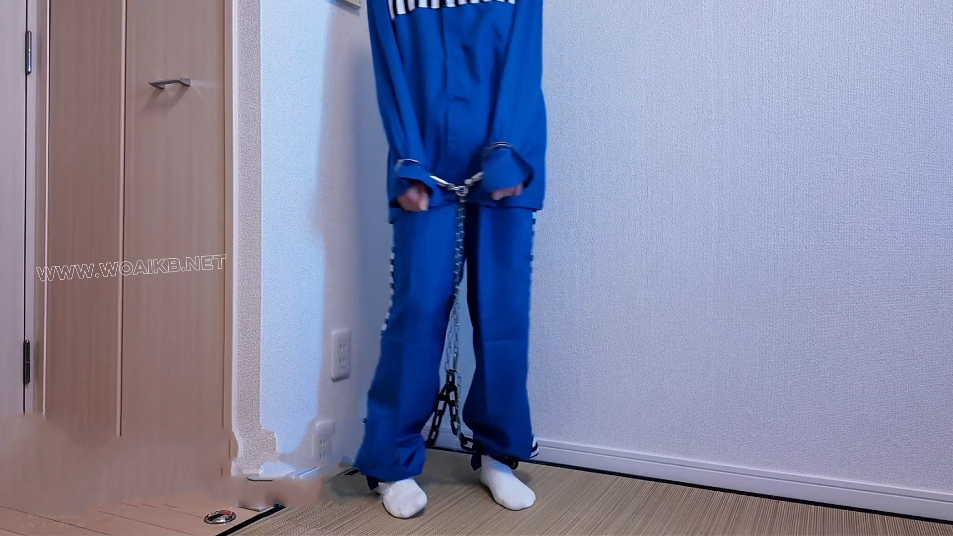 【キキkiki 017】女囚kiki成为管教的私人女仆啵啵贝gc