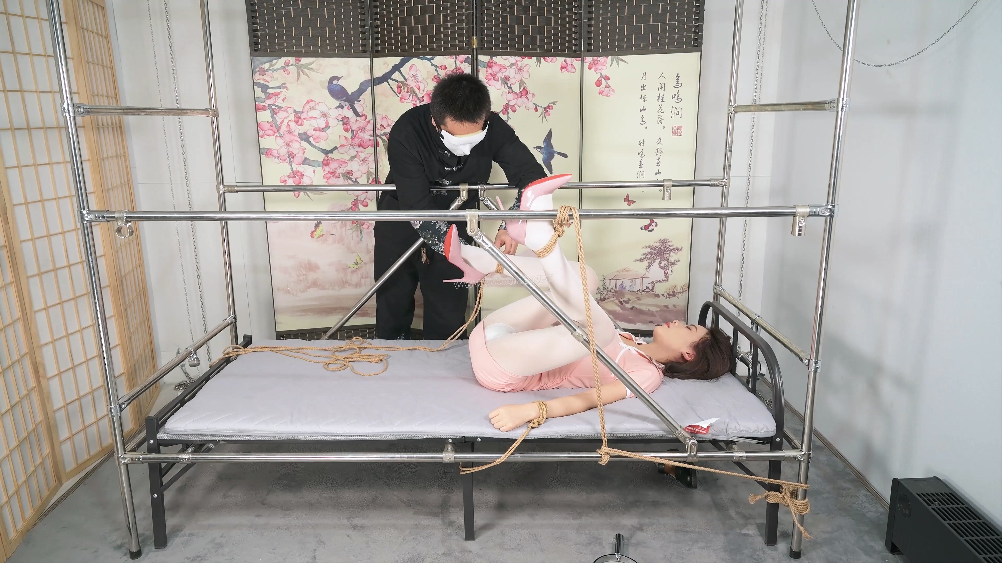 言妍刑床分腿固定--白丝、高跟、TK、电击、放置 预览图 6