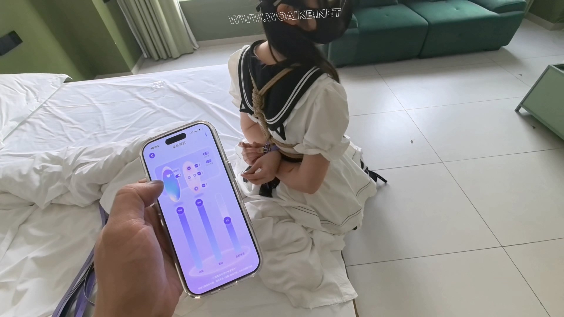 【定拍开锁挑战】今天不虐 甚至有点搞笑综艺效果来了 粉丝定拍开锁游戏 内容还是挺... 预览图 5