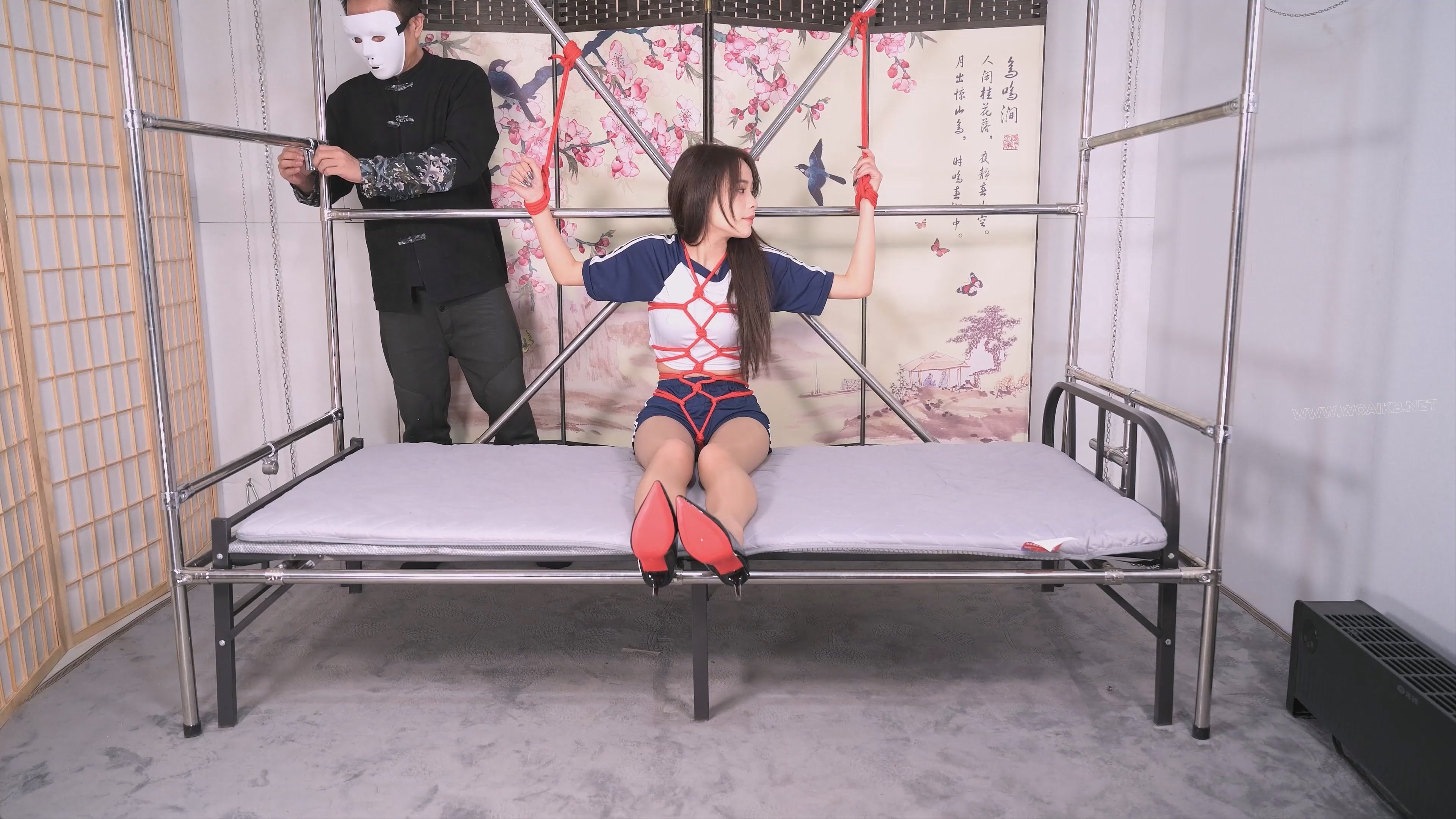 双S争夺M龟甲缚捆绑在刑床上的言妍反目--女女丝袜脚玩弄、闻脚、爱抚贴贴、刺轮、T... 预览图 5
