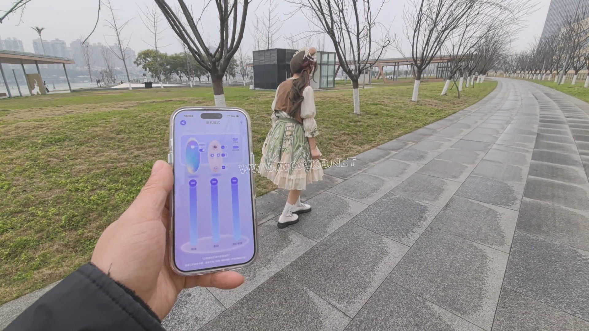 ◤暴走的小萝莉◢ 瞧把我M调成什么骚样了 内裤堵嘴封嘴 波波贝 电击器户外羞耻强高 预览图 25