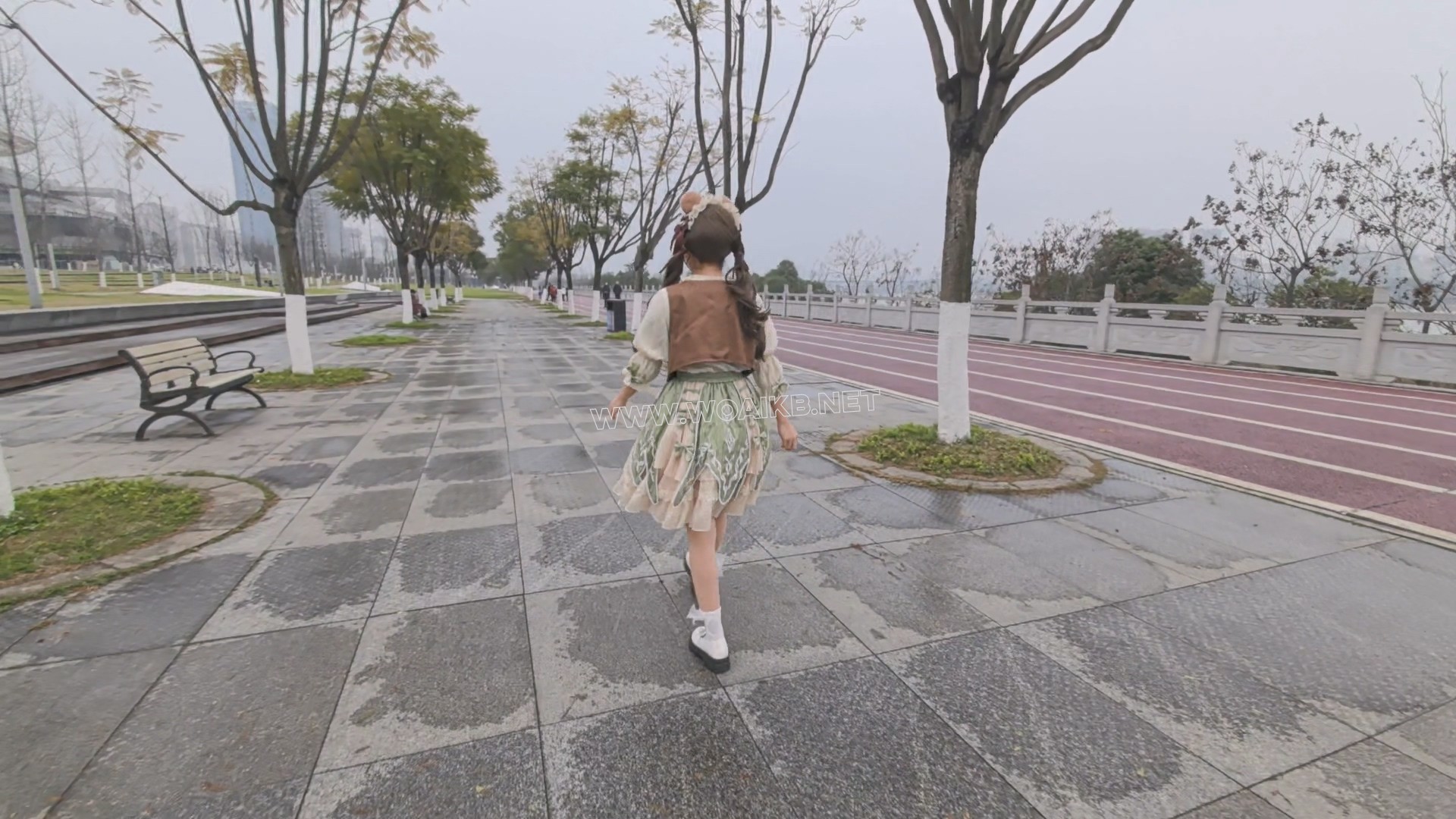 ◤暴走的小萝莉◢ 瞧把我M调成什么骚样了 内裤堵嘴封嘴 波波贝 电击器户外羞耻强高 预览图 21