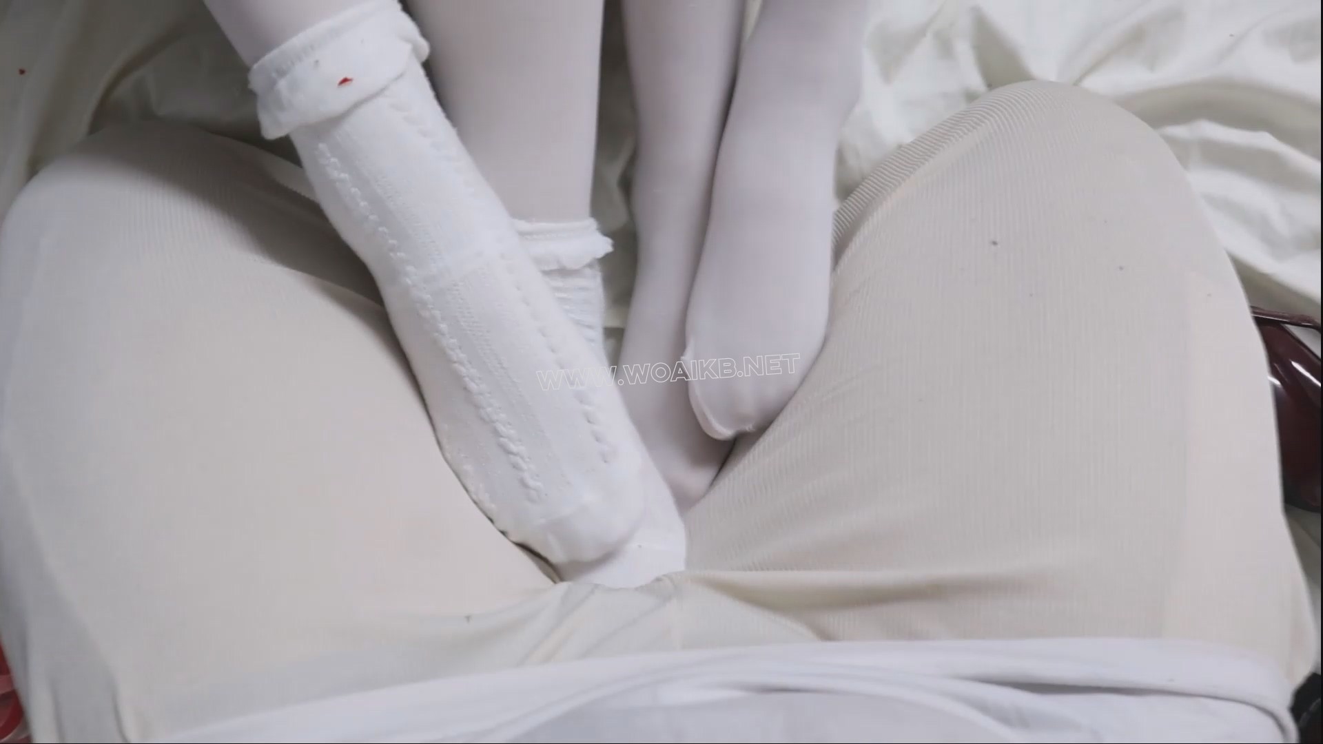 红洛丽塔双纯M 洛丽塔双马尾少女双奴线下调教多种动作 羞耻而渴求舒服虐待的漂亮母... 预览图 13