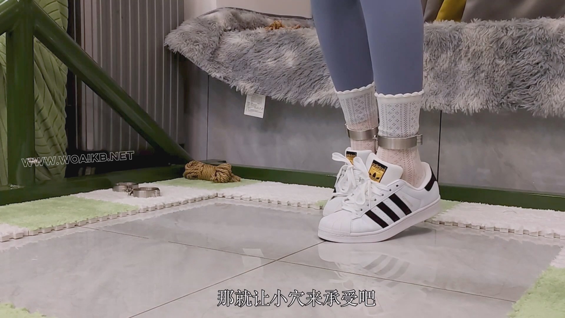 《被调教的薇薇》第六集 [定拍]-强制踮脚吊缚 第六集来了 薇薇被要求身穿瑜伽裤＋... 预览图 4