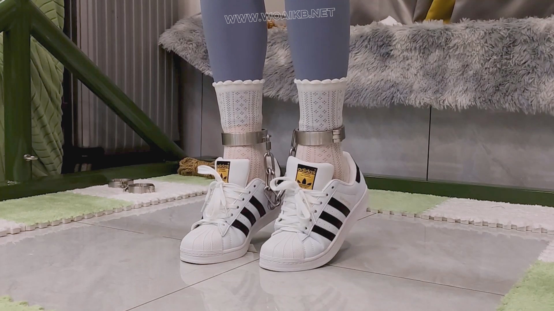 《被调教的薇薇》第六集 [定拍]-强制踮脚吊缚 第六集来了 薇薇被要求身穿瑜伽裤＋... 预览图 7