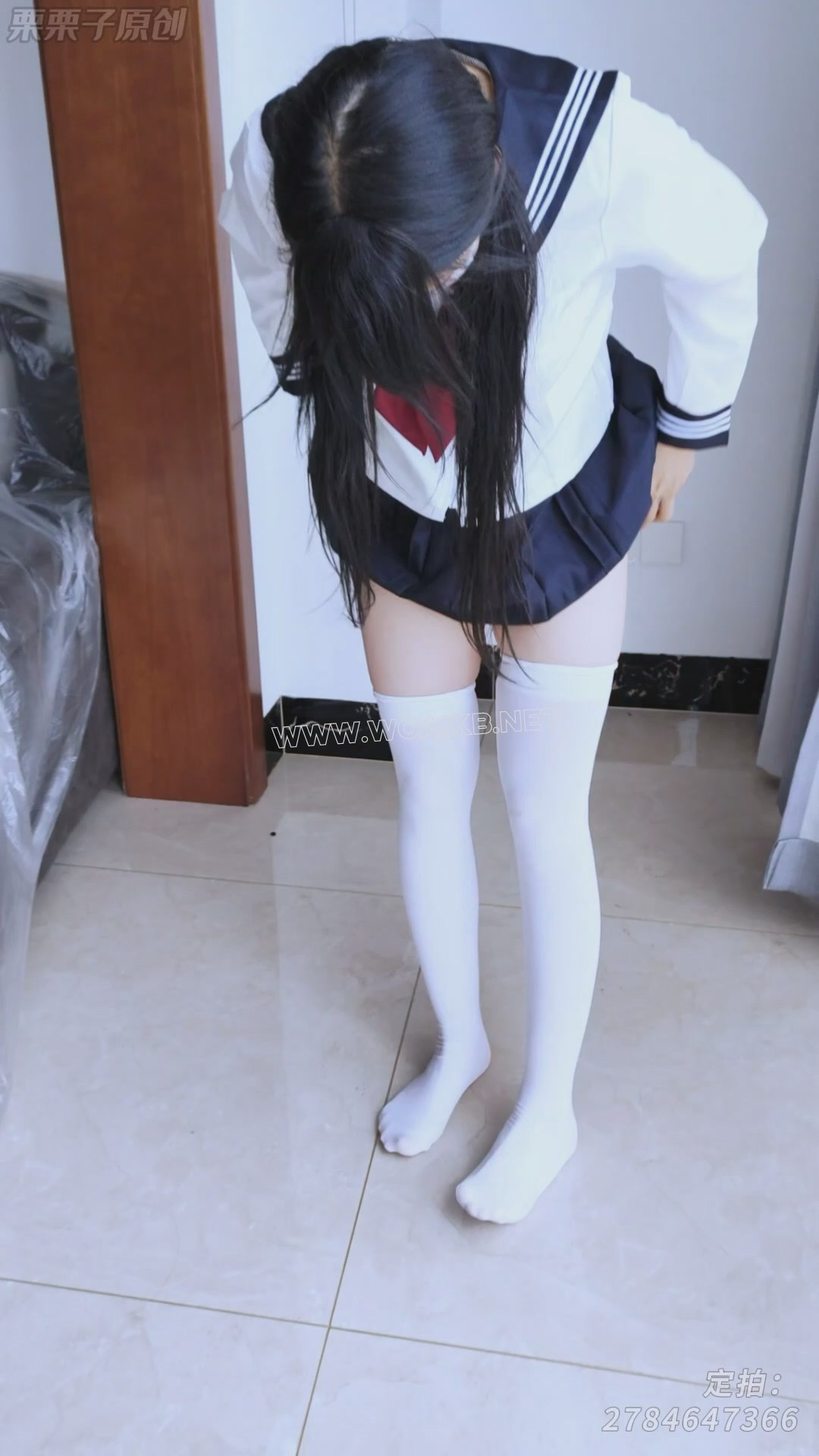 《被强制的女主播 06》 定拍转公映 户外调教、书店强高、公共卫生间失禁、遥控调教... 预览图 1