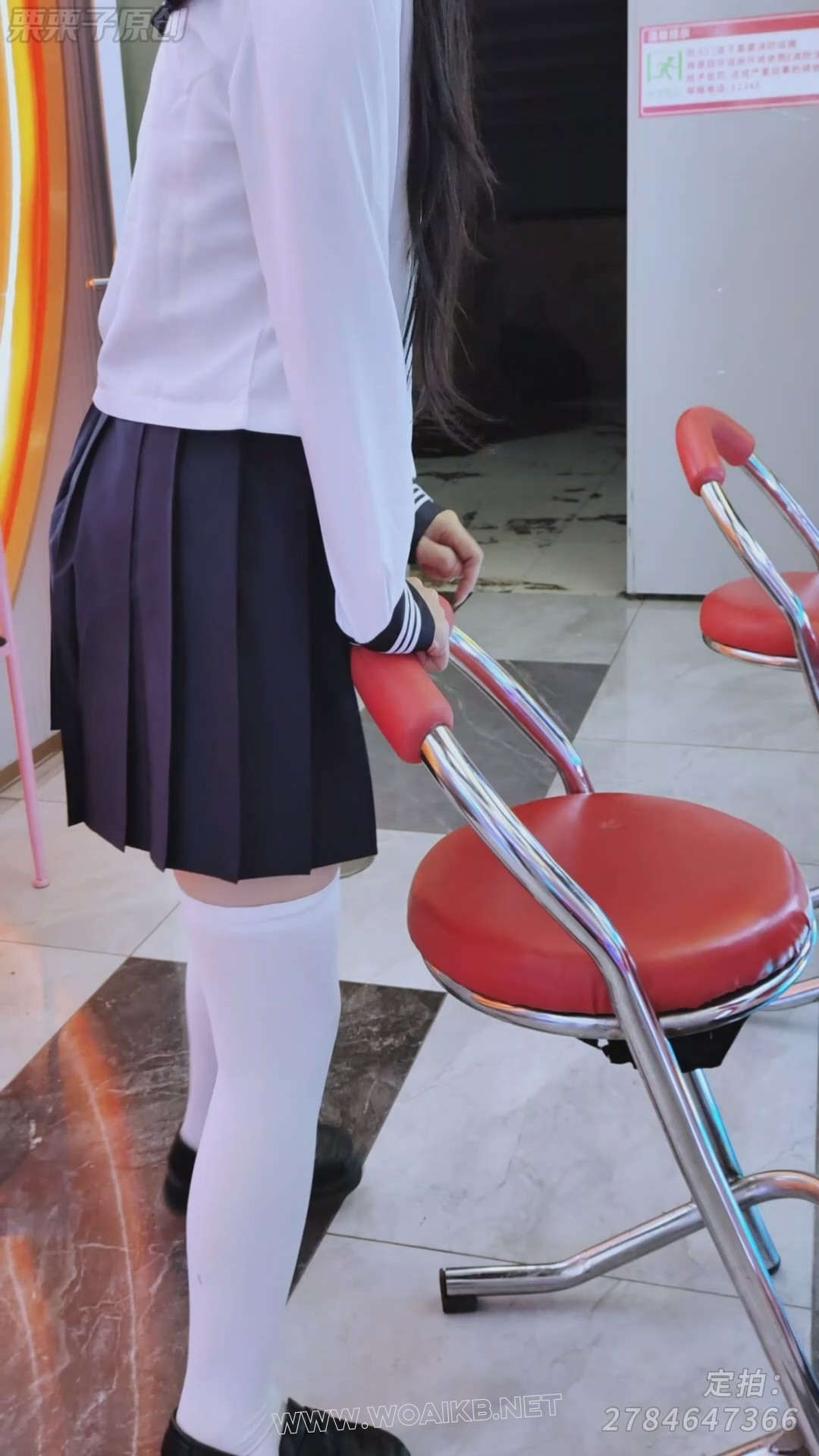 《被强制的女主播 06》 定拍转公映 户外调教、书店强高、公共卫生间失禁、遥控调教... 预览图 13