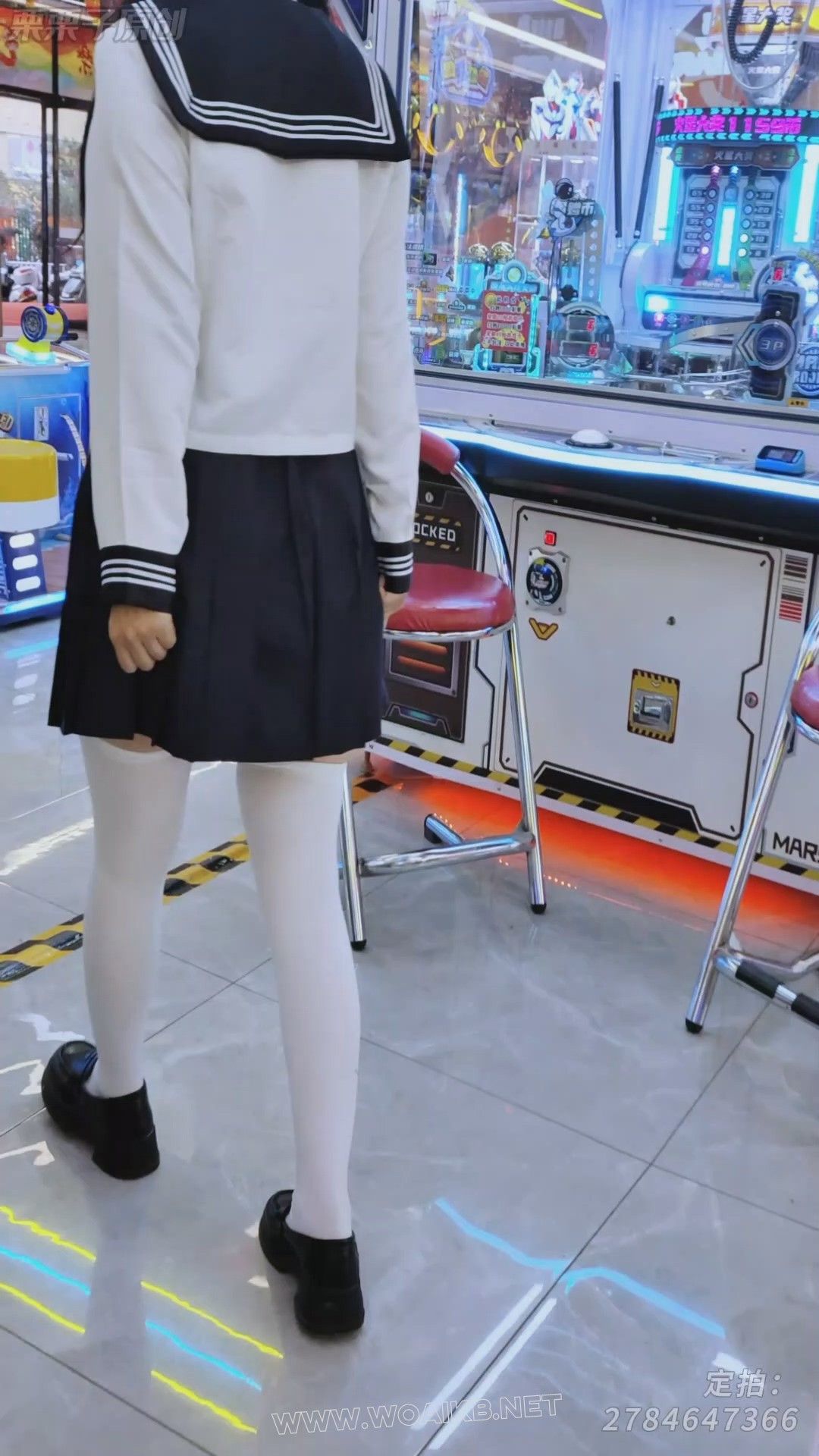 《被强制的女主播 06》 定拍转公映 户外调教、书店强高、公共卫生间失禁、遥控调教... 预览图 16