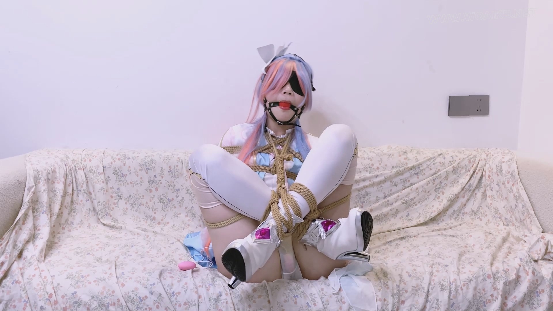 《二次元少女系》-客户定拍-第五集-唐舞桐cos+日式紧缚+胸缚+蛇缚并腿缚+紧缚驷马+... 预览图 10