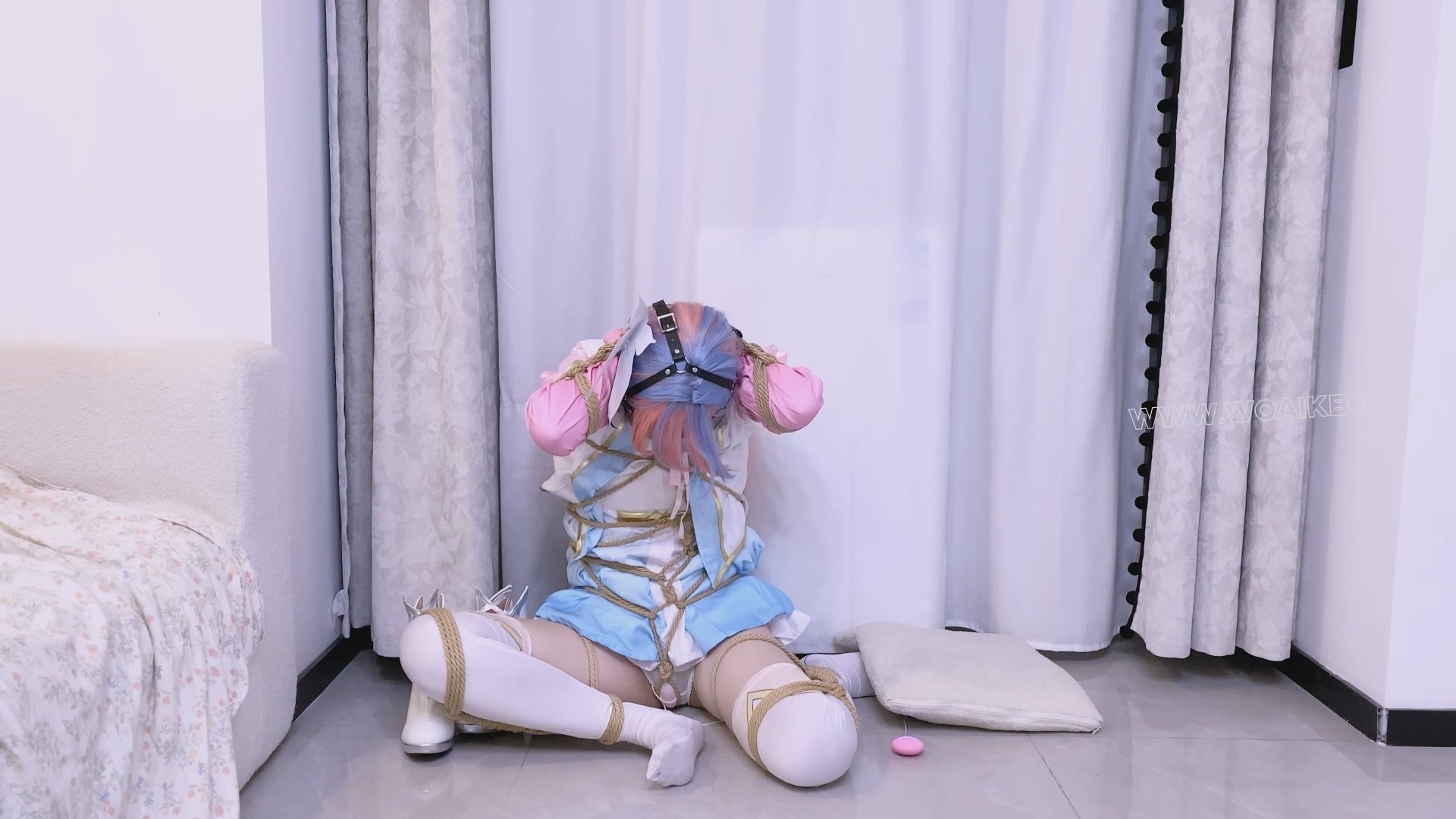 《二次元少女系》-客户定拍-第五集-唐舞桐cos+日式紧缚+胸缚+蛇缚并腿缚+紧缚驷马+... 预览图 16