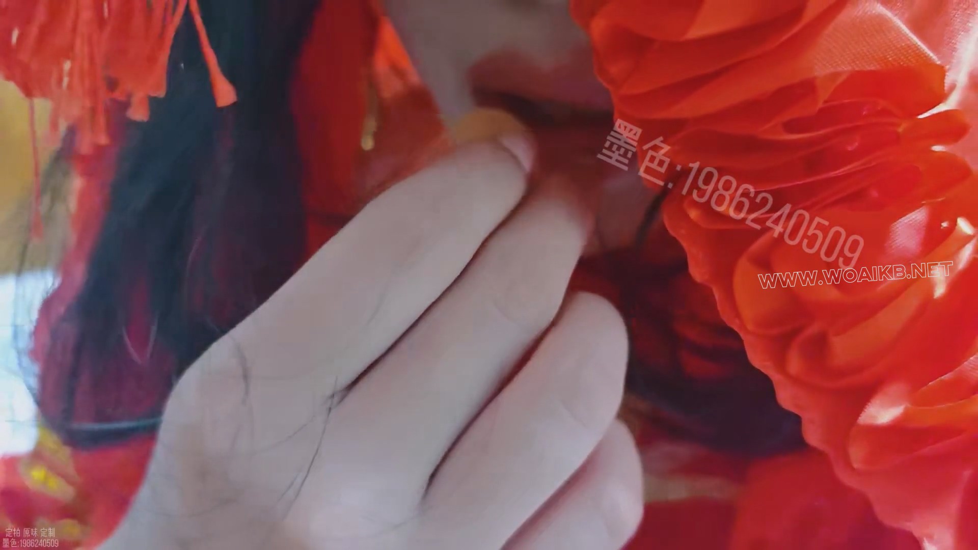 旗袍驷马震动棒强高 脱内裤塞嘴 模拟中式新娘被捆绑 盖红盖头吃东西 预览图 21