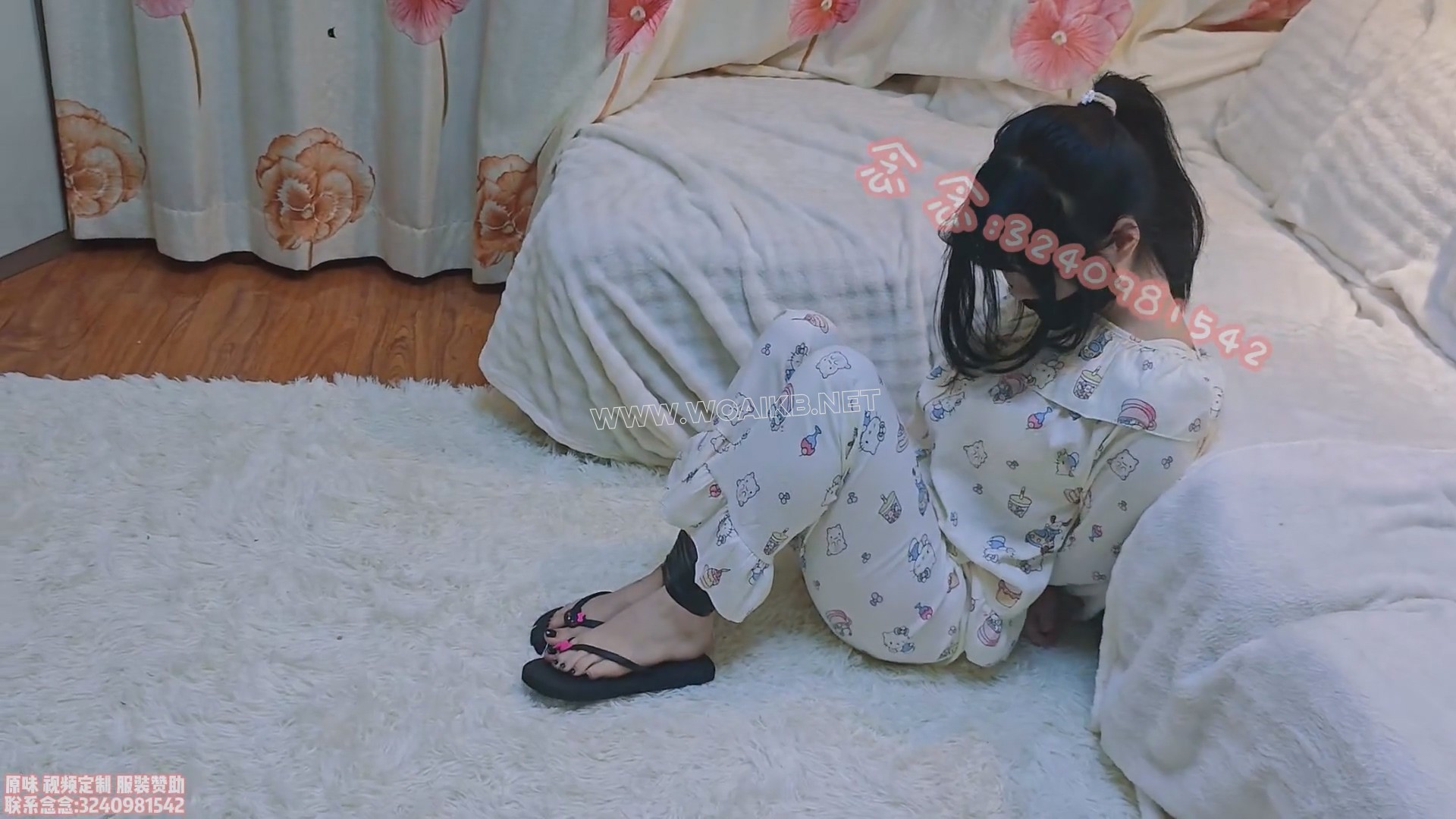 【念念】【微剧情】被扒下衣服胁迫的居家念念 睡衣人字拖 胶带捆绑封嘴 露内衣裤 ... 预览图 5